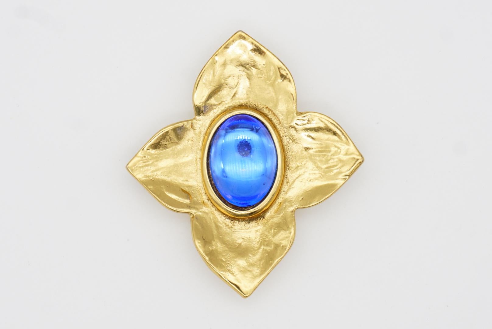 Yves Saint Laurent YSL Broche vintage Gripoix Saphir Ovale Crystal Pendentif en or en vente 3