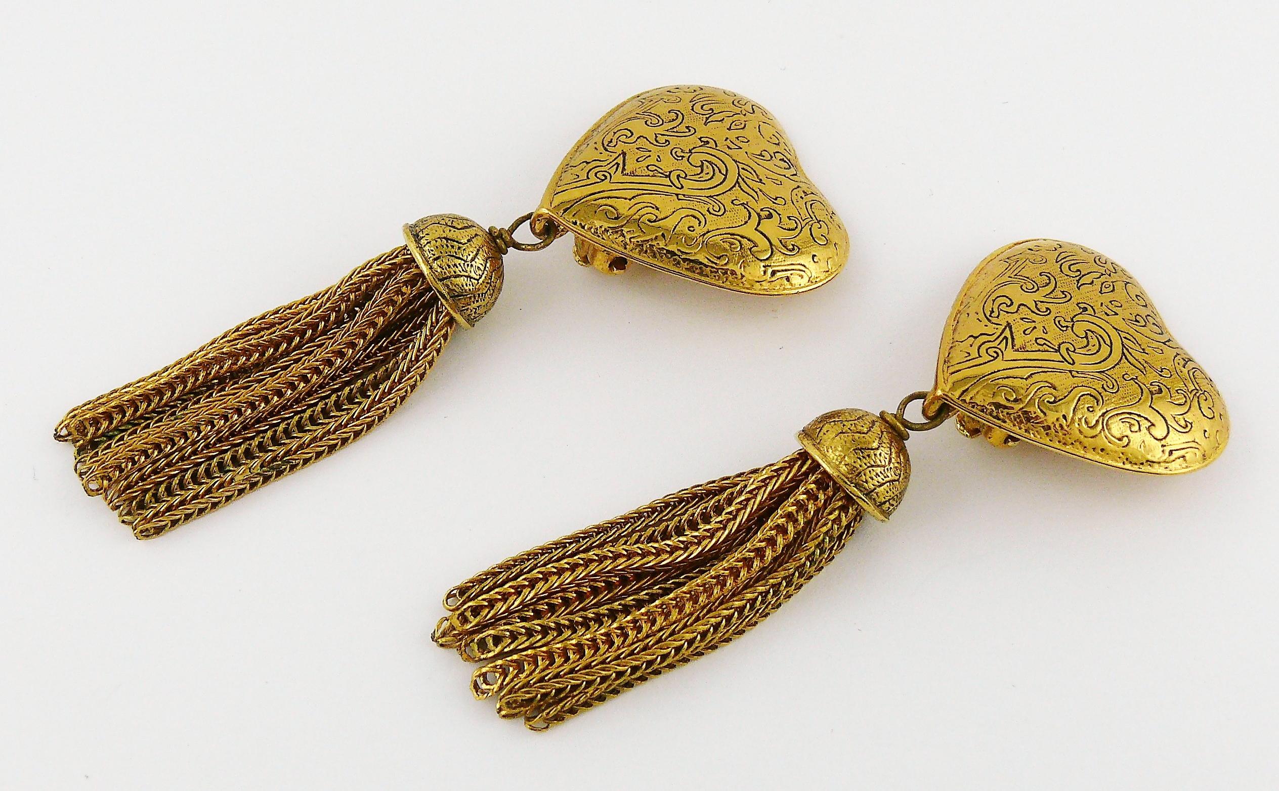 Yves Saint Laurent YSL Vintage Heart and Tassel Dangling Earrings In Excellent Condition In Nice, FR