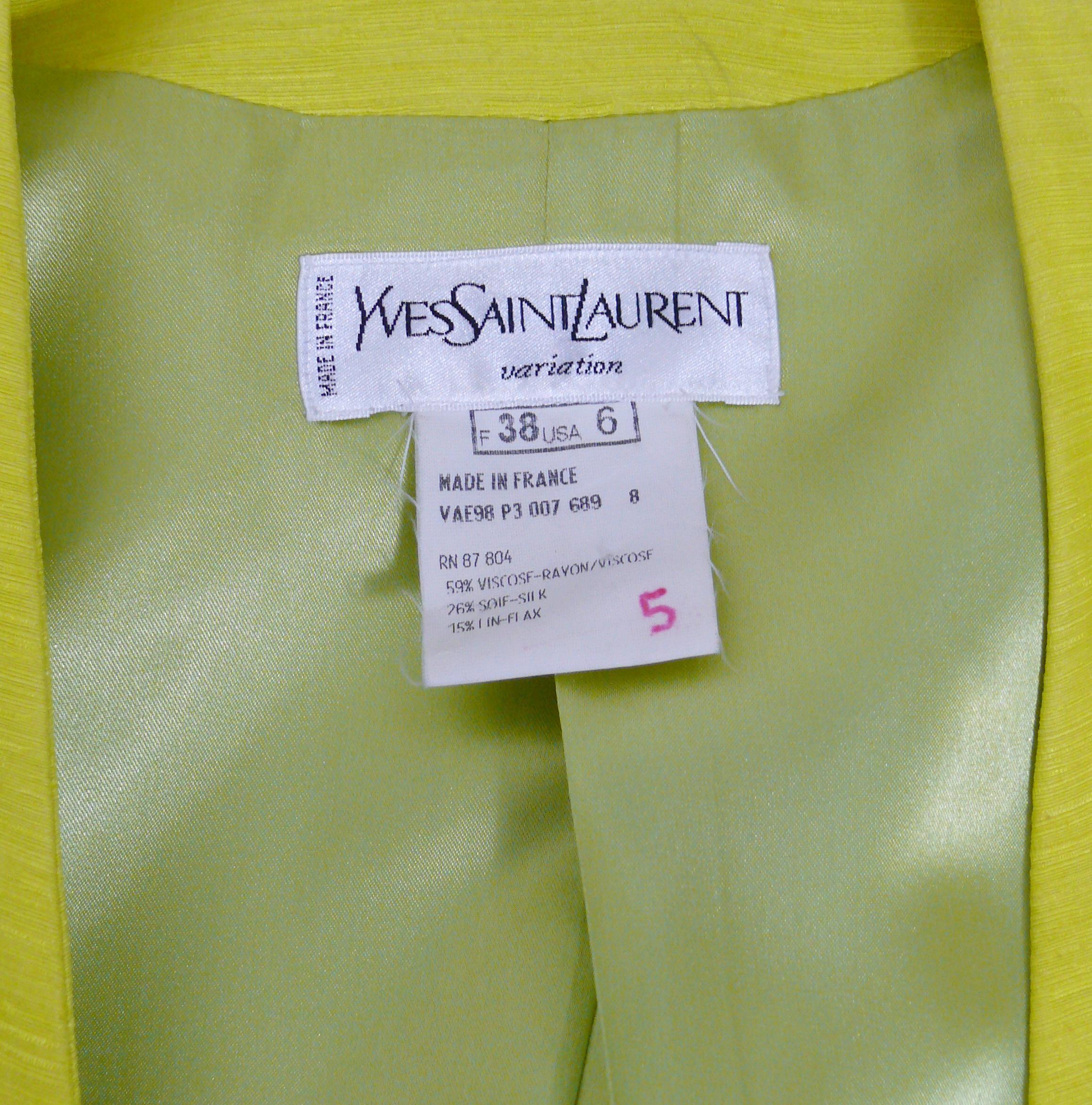 Veste Yves Saint Laurent YSL vintage vert citron avec appliques en forme de cœur, taille US 6 Bon état - En vente à Nice, FR