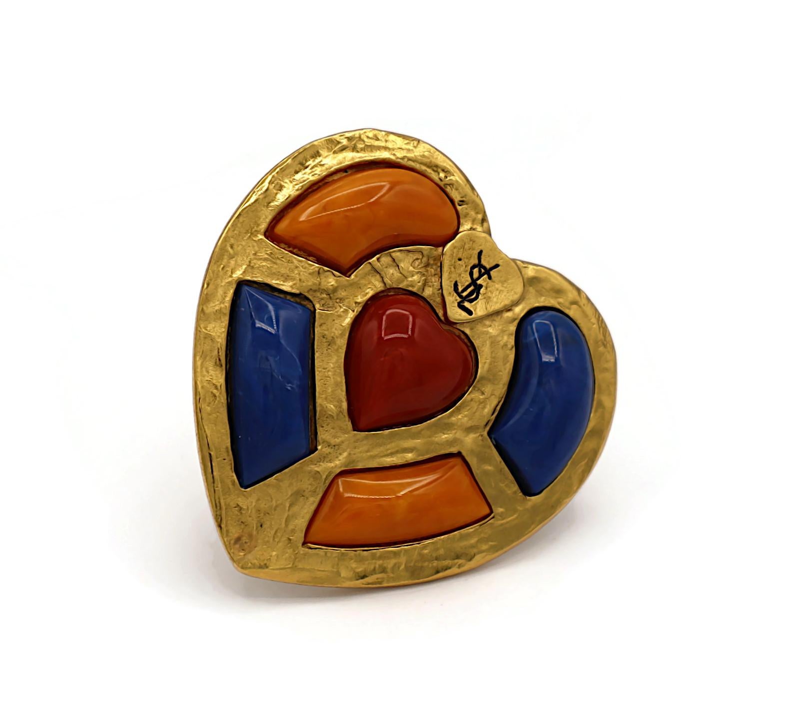 YVES SAINT LAURENT YSL Vintage Heart Brooch Pendant In Good Condition In Nice, FR