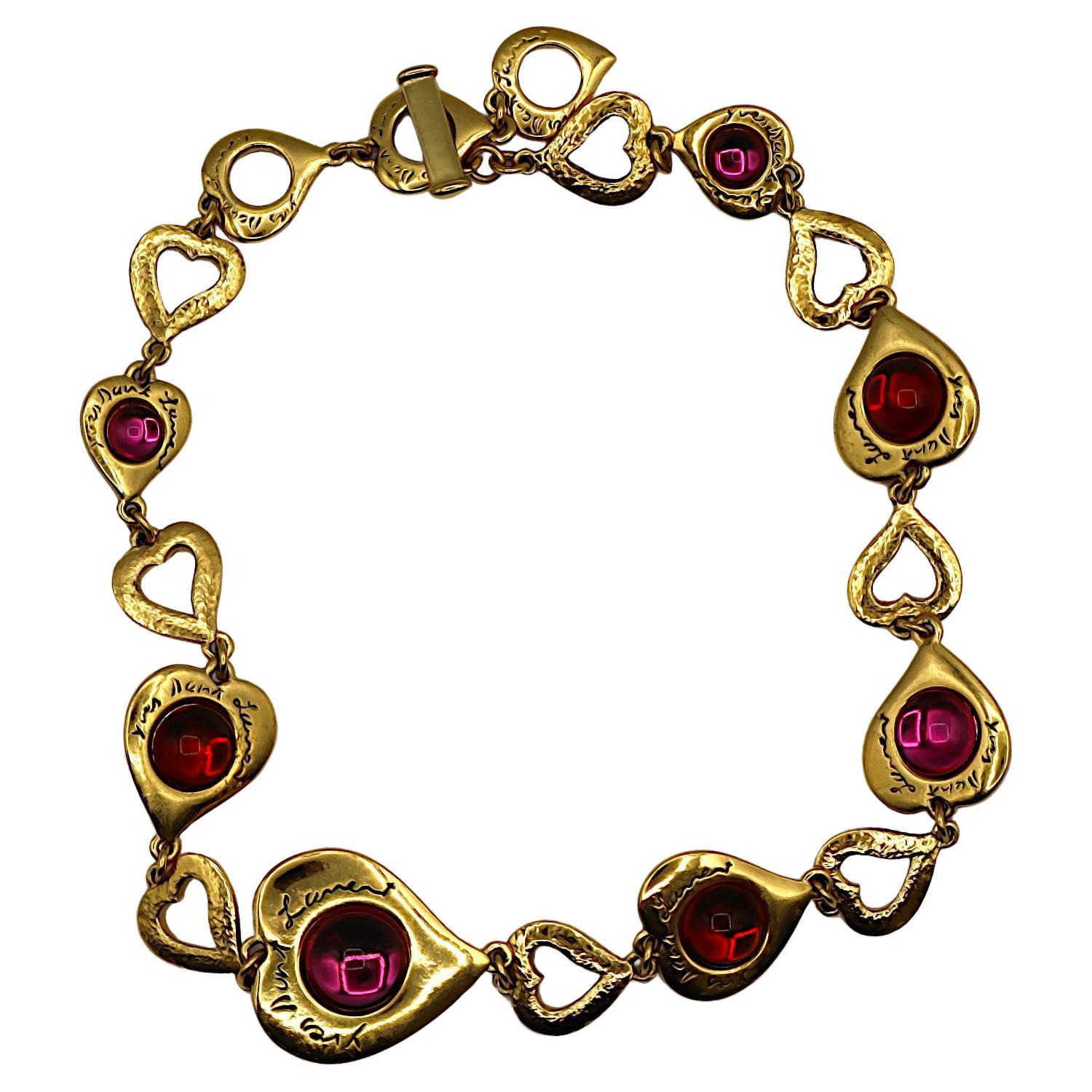 Yves Saint Laurent YSL Collana Vintage con Cuore in Vetro Cabochon in vendita