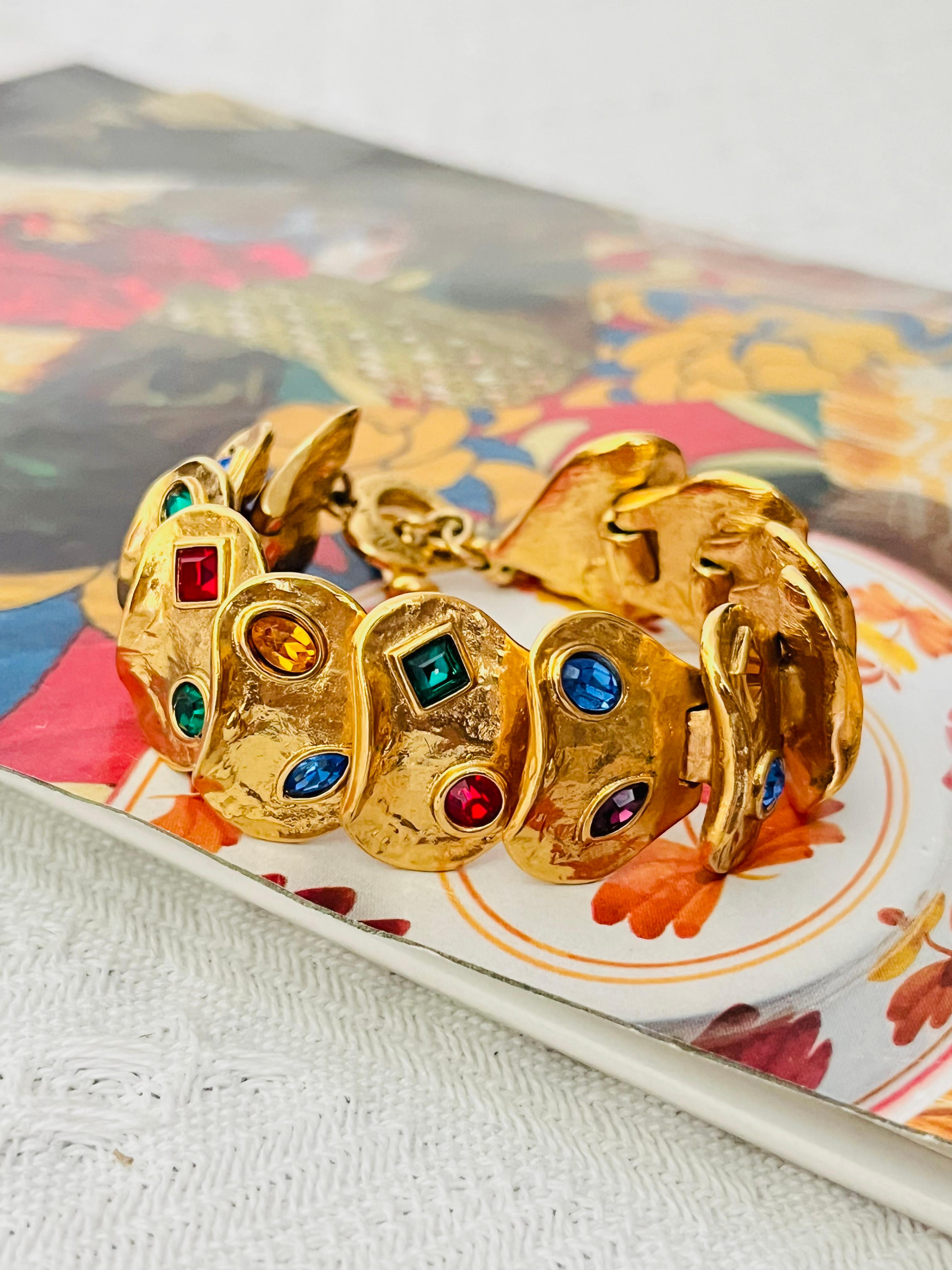 Yves Saint Laurent YSL Vintage Arty Unisex Heart Love Ruby Emerald Sapphire Citrine Red Green Navy Yellow Orange Purple Square Cube Oval Round Circle Marquise Crystals Link Interlocked Elegant Monderist Chunky Bangle Cuff Bracelet, Gold Tone

Very