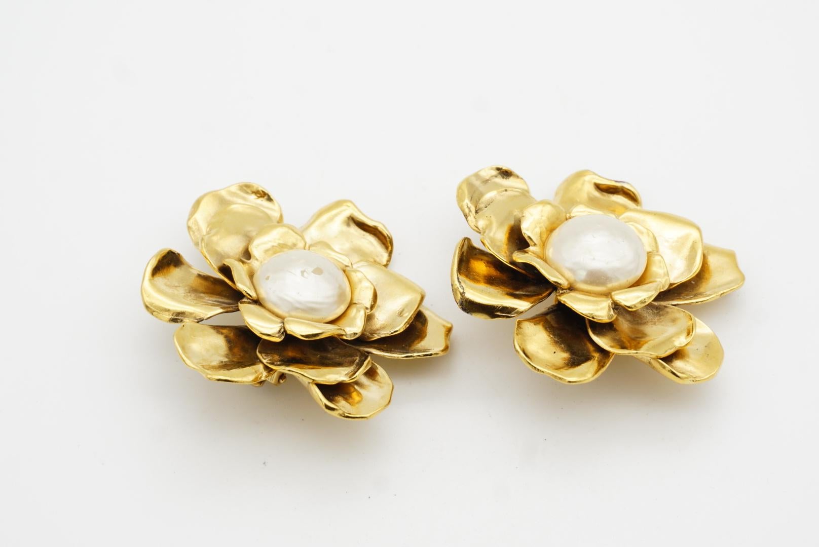 Yves Saint Laurent YSL Vintage Huge Camellia Flower White Pearl Clip Earrings For Sale 12