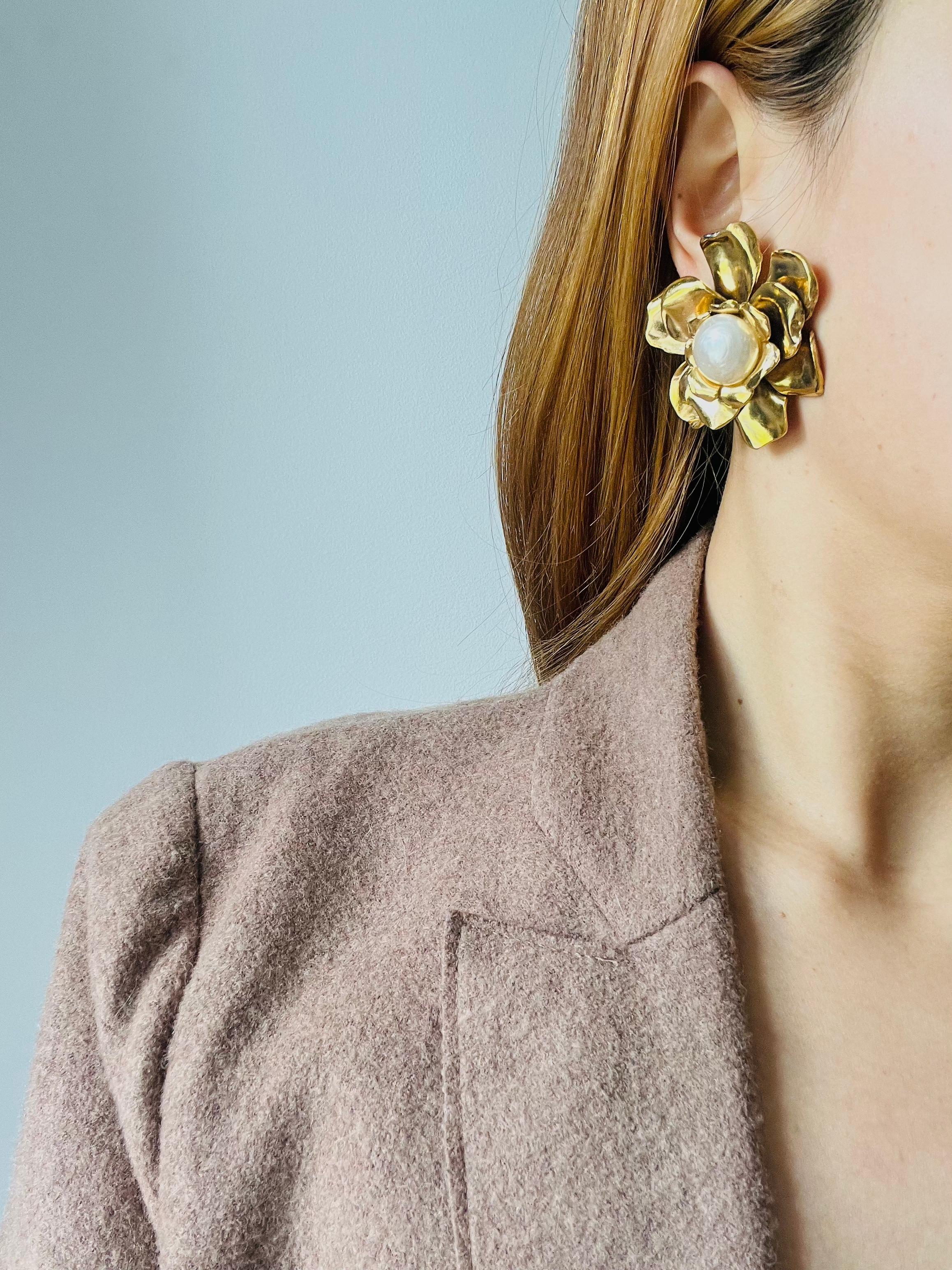 Yves Saint Laurent YSL Vintage Huge Camellia Flower White Pearl Clip Earrings For Sale 1