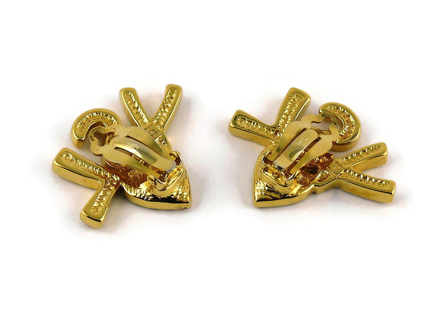 Yves Saint Laurent YSL Vintage Iconic Jewelled Initials Heart Clip-On Earrings In Good Condition For Sale In Nice, FR