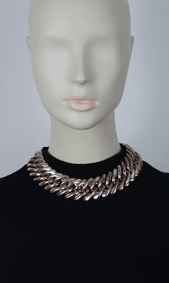 YVES SAINT LAURENT YSL Vintage Iconic Silver Tone Curb Chain Necklace