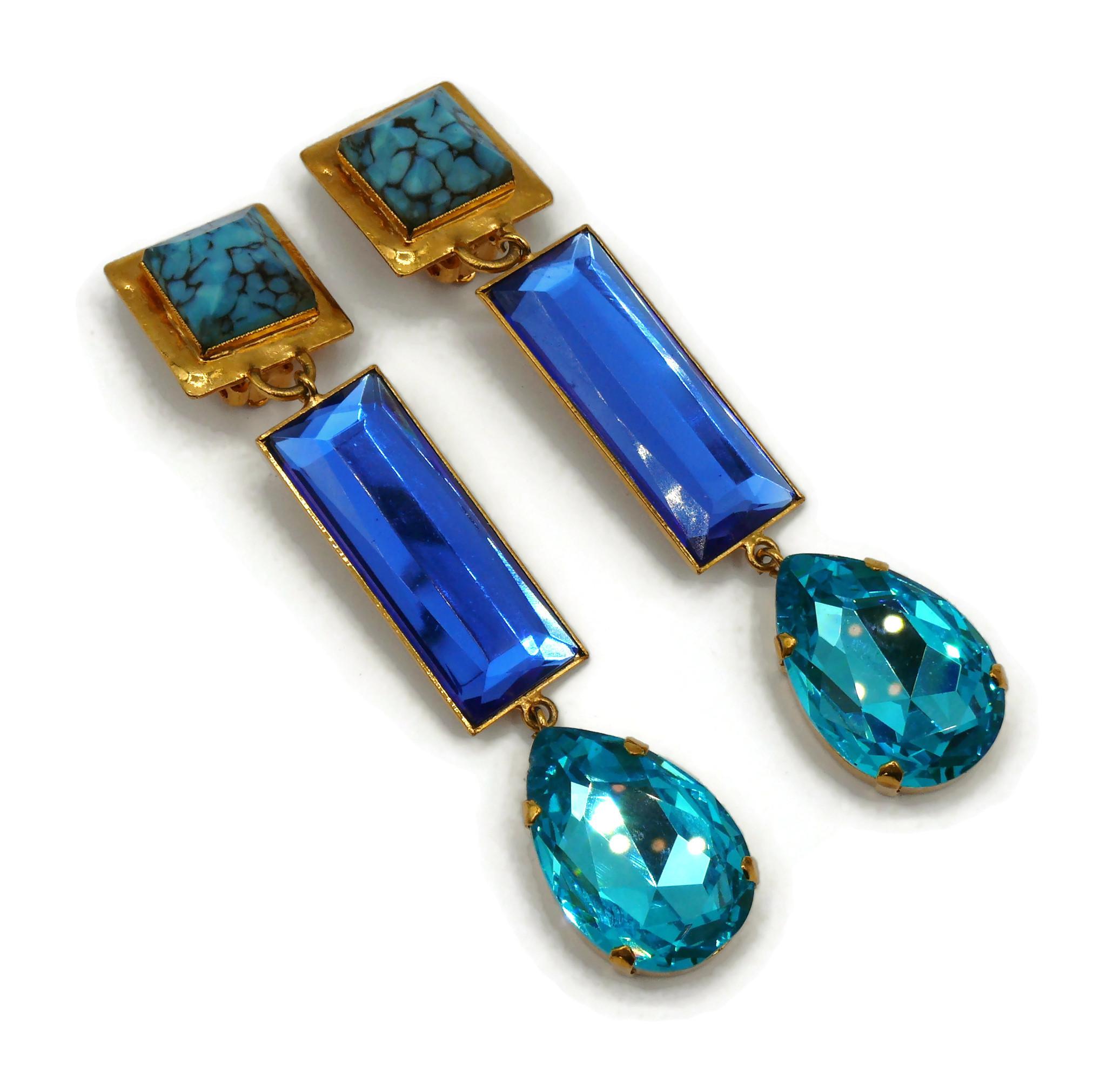 YVES SAINT LAURENT YSL Vintage Jewelled Dangling Earrings In Good Condition For Sale In Nice, FR