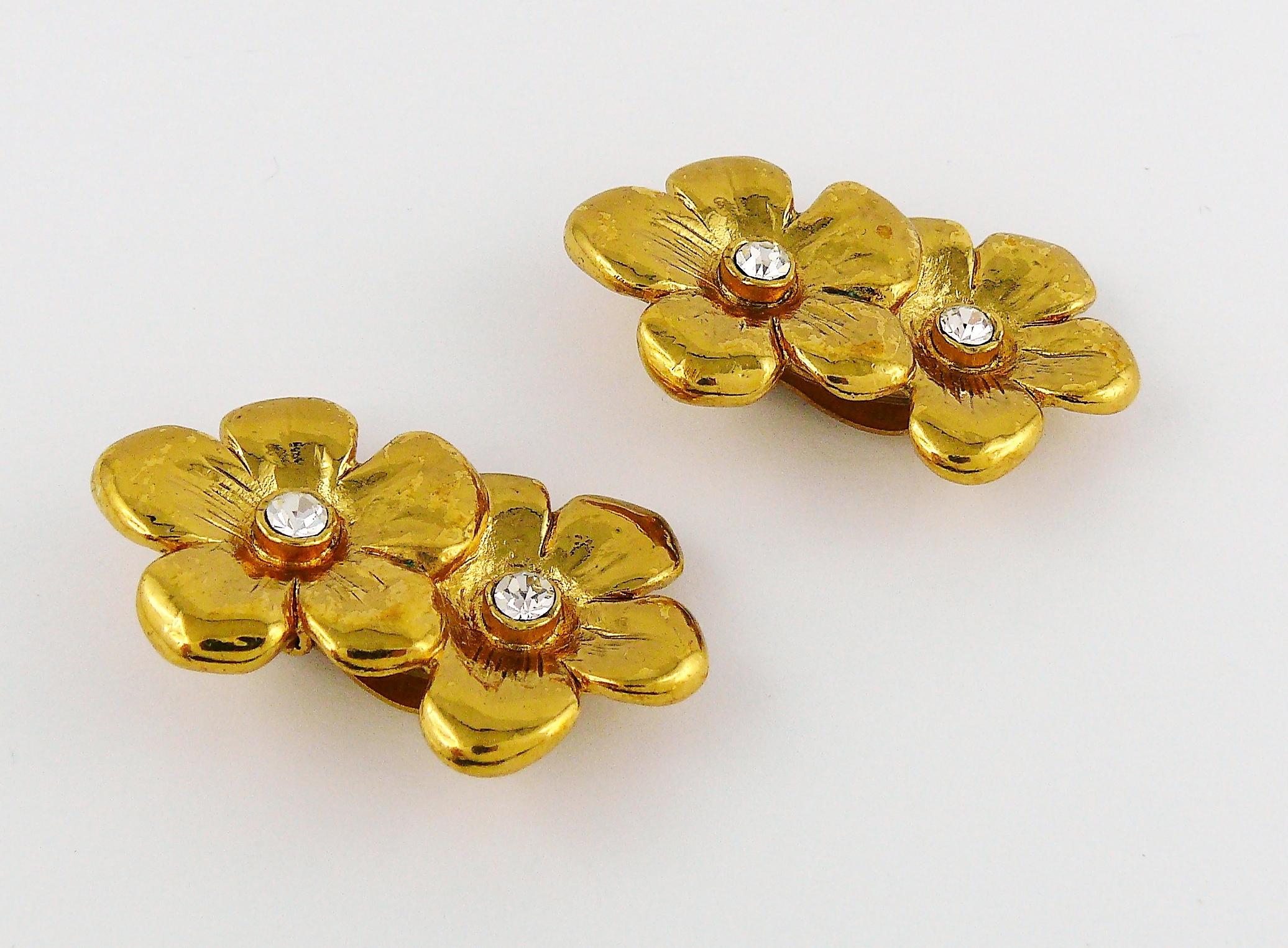 Yves Saint Laurent YSL Vintage Jewelled Floral Clip On Earrings In Good Condition In Nice, FR
