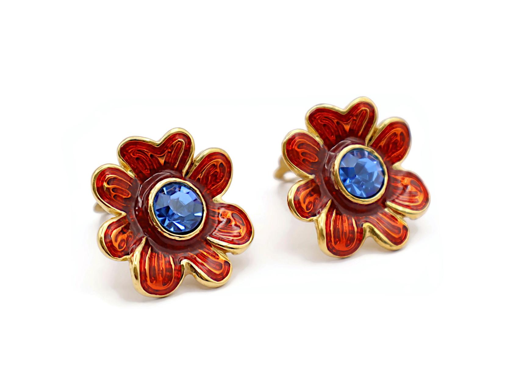 YVES SAINT LAURENT YSL Vintage Jewelled Flower Clip-On Earrings In Good Condition For Sale In Nice, FR