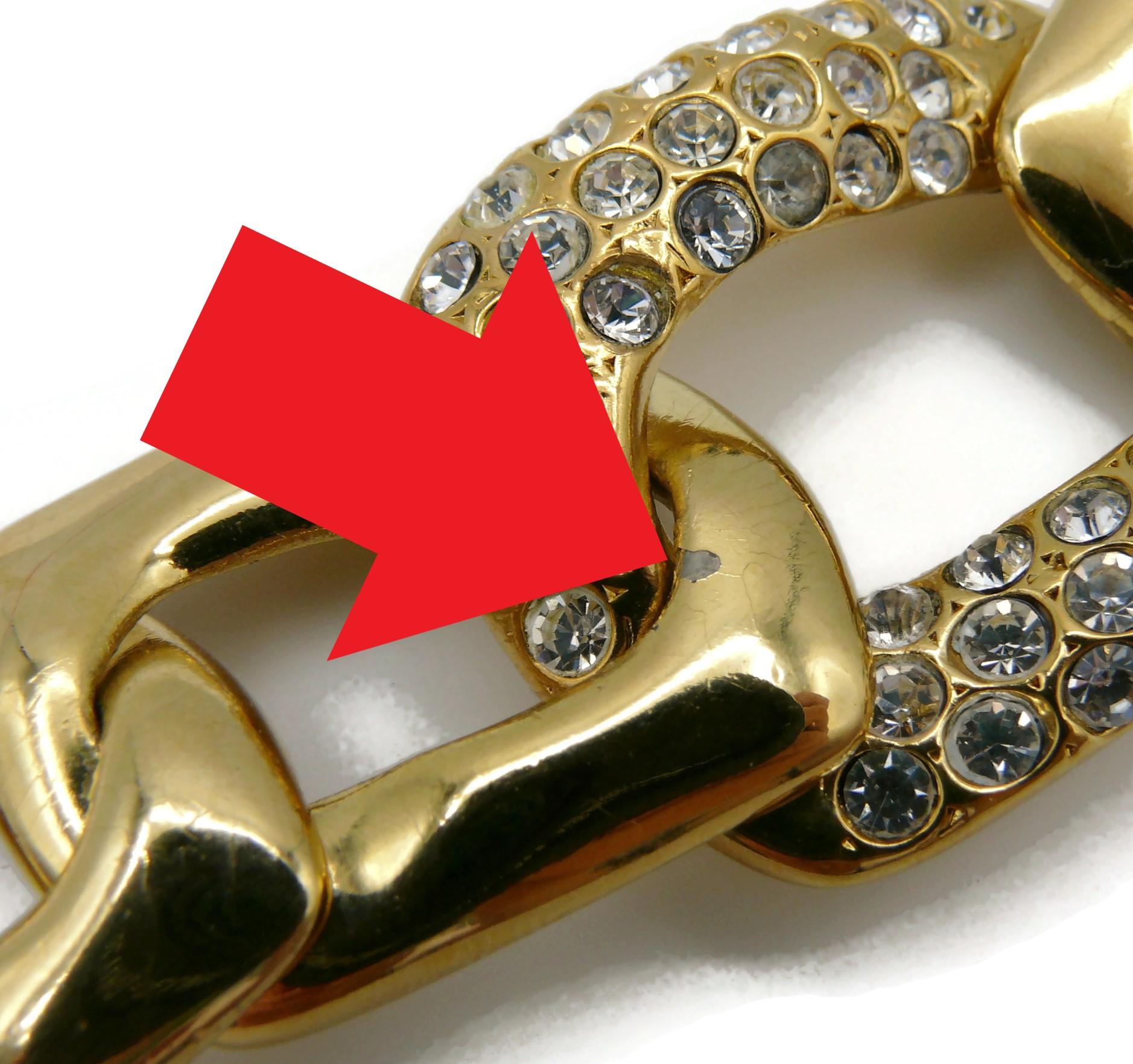 YVES SAINT LAURENT Collier à chaîne vintage en forme de boucle avec bijoux dorés en vente 10