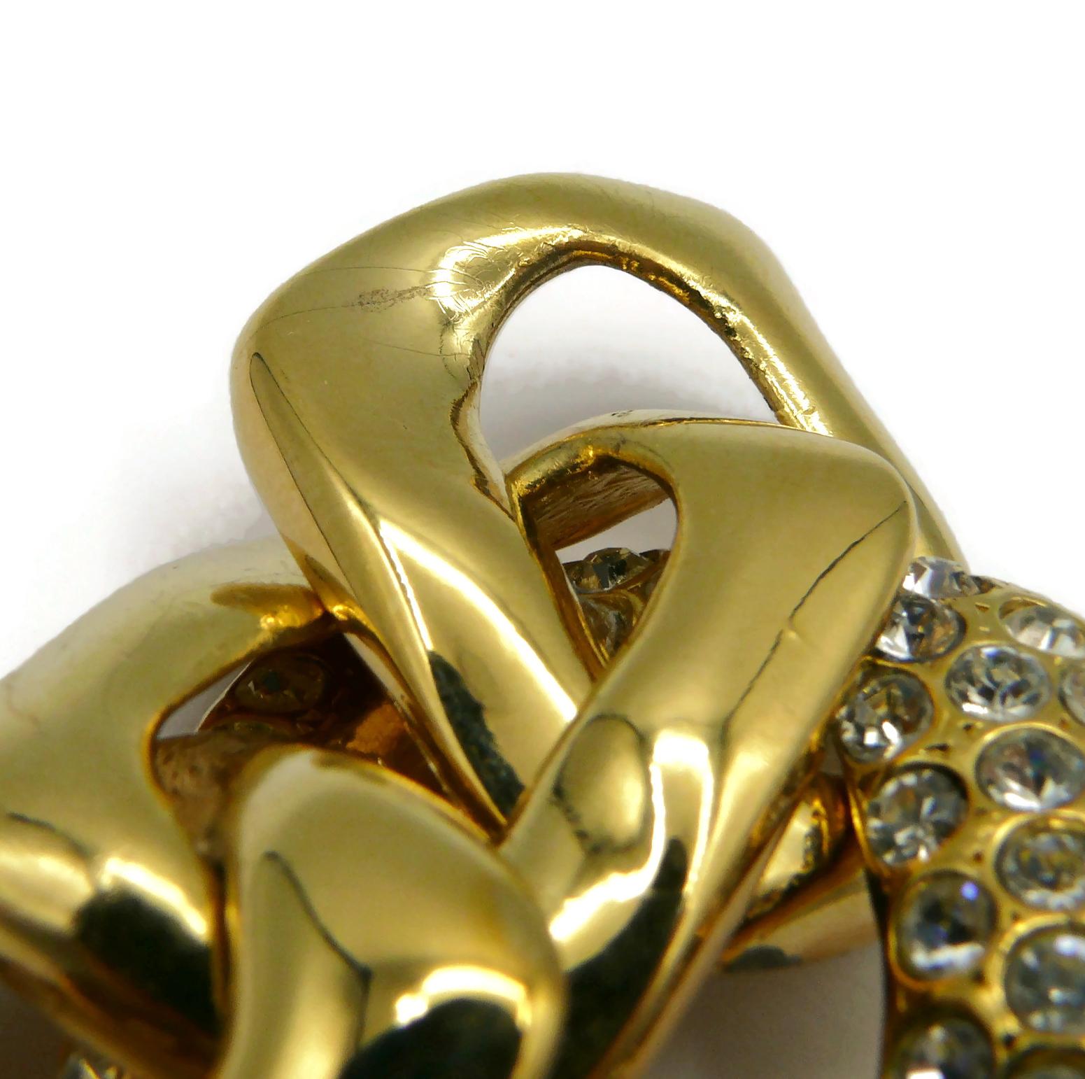 YVES SAINT LAURENT Collier à chaîne vintage en forme de boucle avec bijoux dorés en vente 13