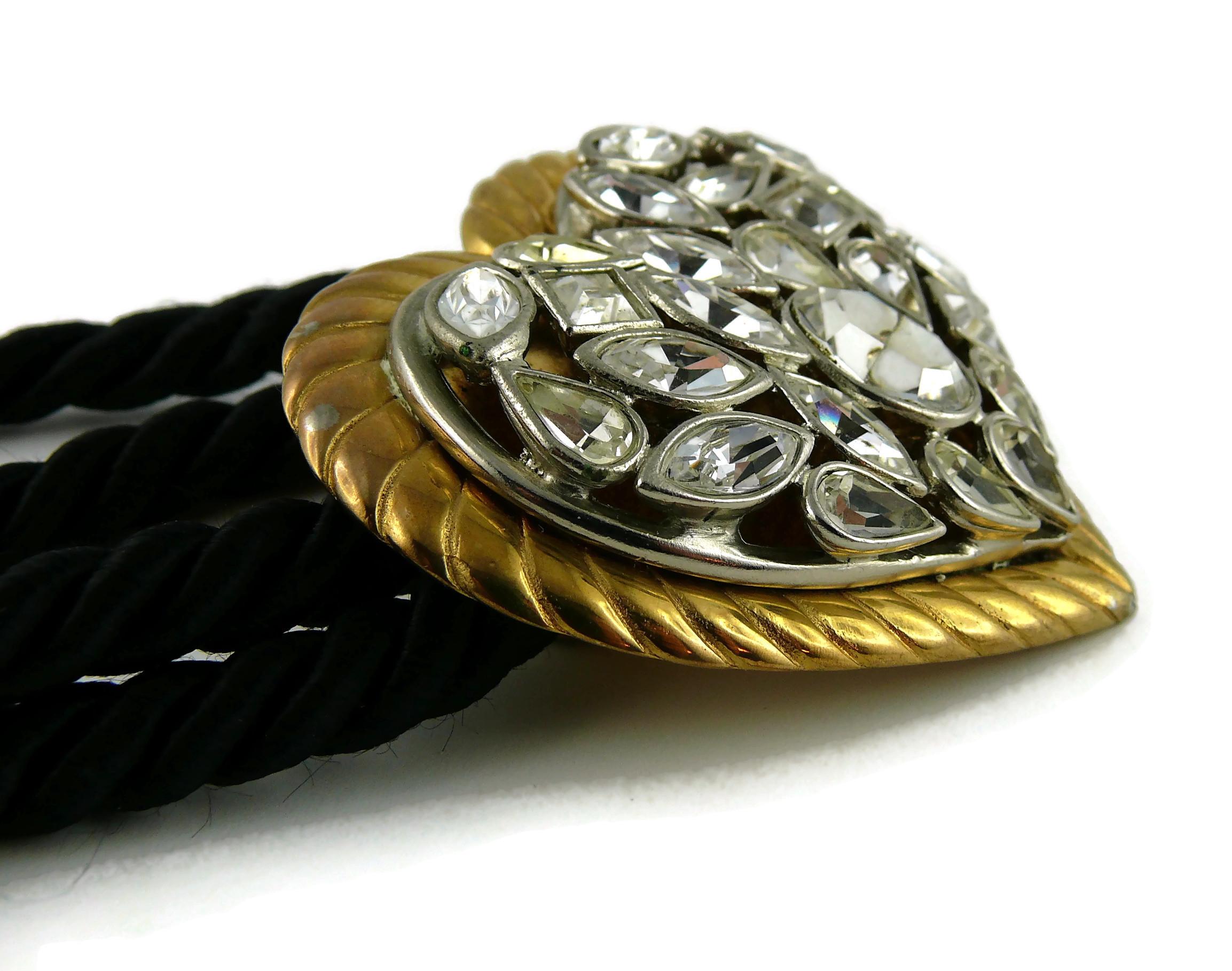 Yves Saint Laurent YSL Vintage Jewelled Heart Silk Cord Belt In Good Condition For Sale In Nice, FR