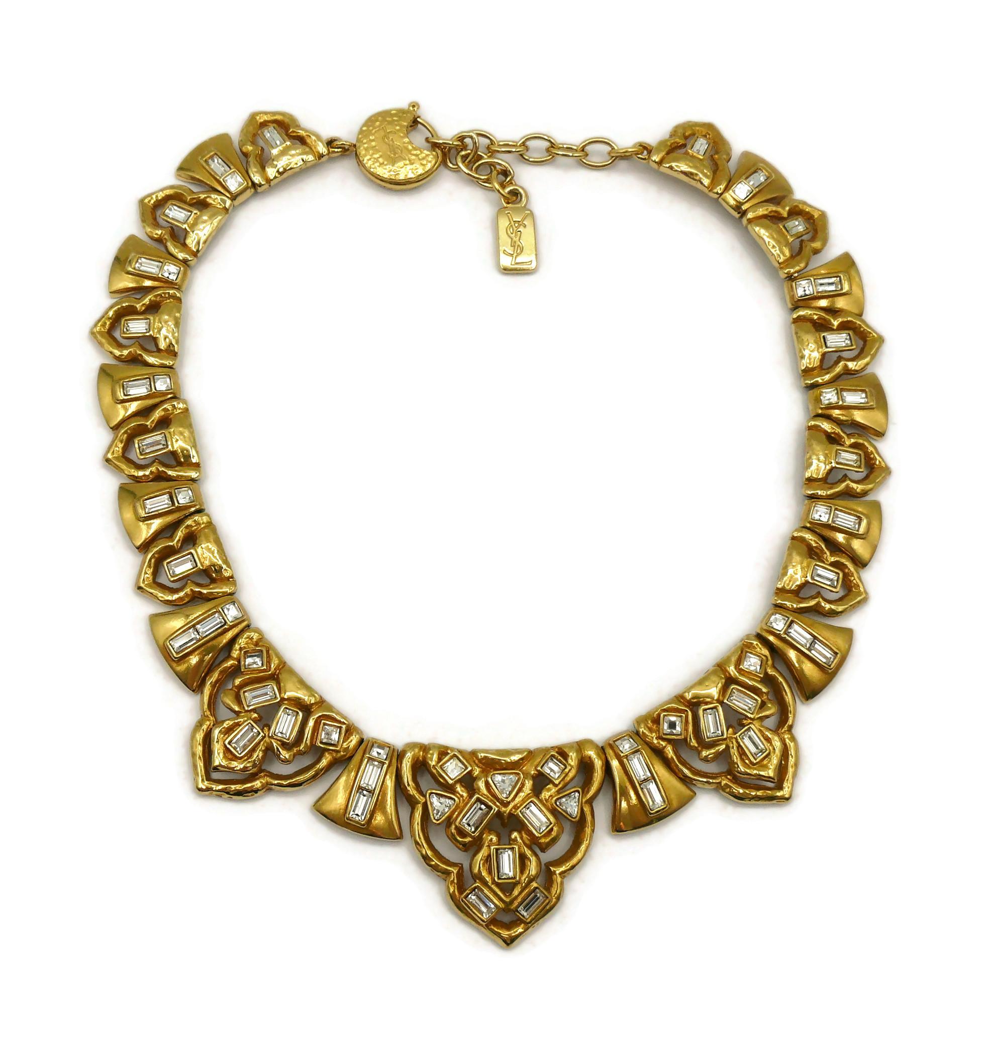 YVES SAINT LAURENT YSL Vintage Jewelled Oriental Design Necklace In Good Condition For Sale In Nice, FR