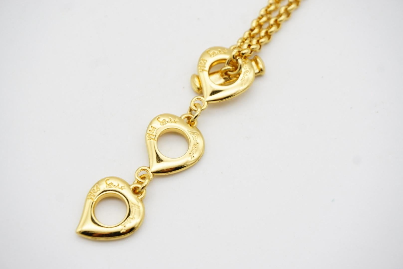 Yves Saint Laurent YSL Vintage Large Heart Love Openwork Pendant Gold Necklace  For Sale 4