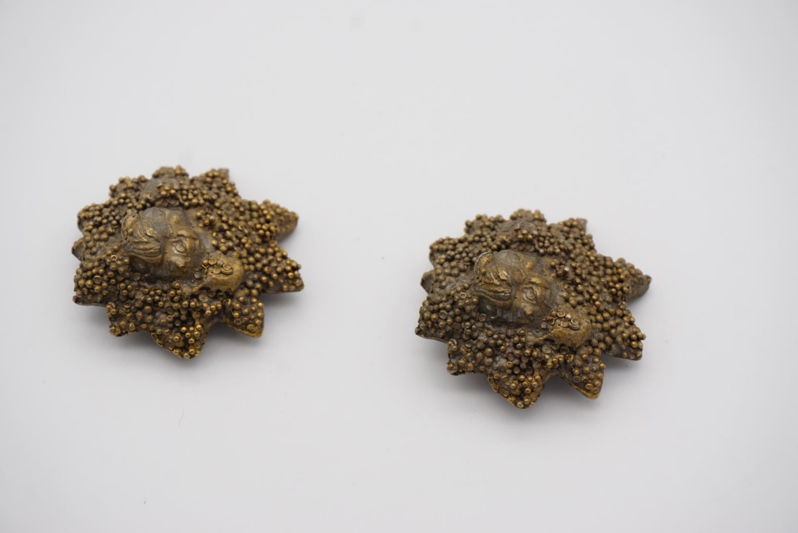 Yves Saint Laurent YSL Vintage Large Lion Animal Polygon Black Clip Earrings For Sale 6