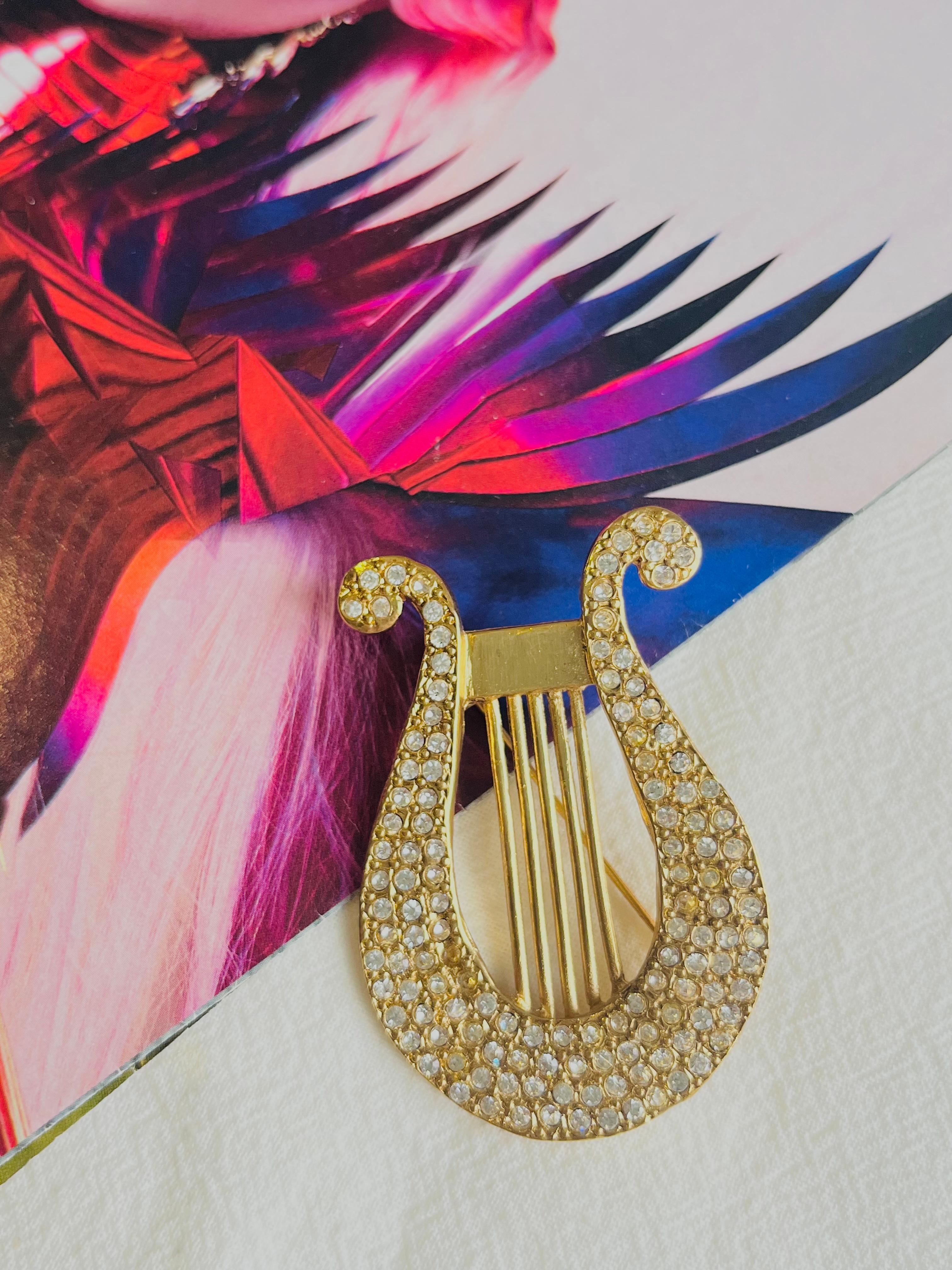 Women's or Men's Yves Saint Laurent YSL Vintage Large Lyre Harp Crystals Openwork Gold Brooch For Sale