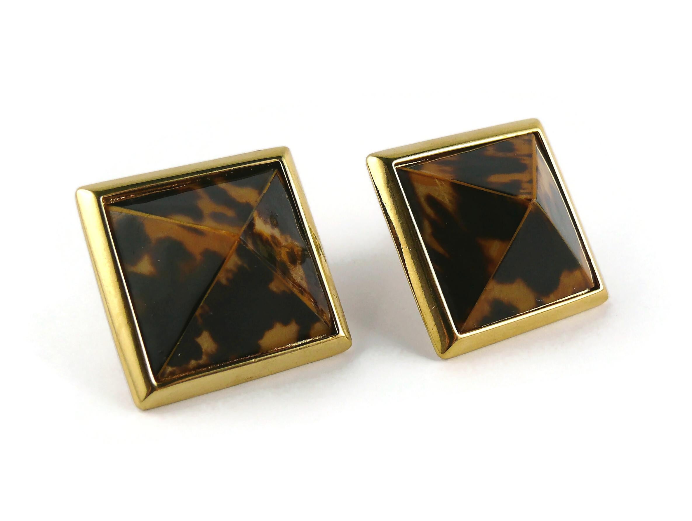 Yves Saint Laurent YSL Vintage Leopard Print Pyramid Clip-On Earrings In Fair Condition For Sale In Nice, FR