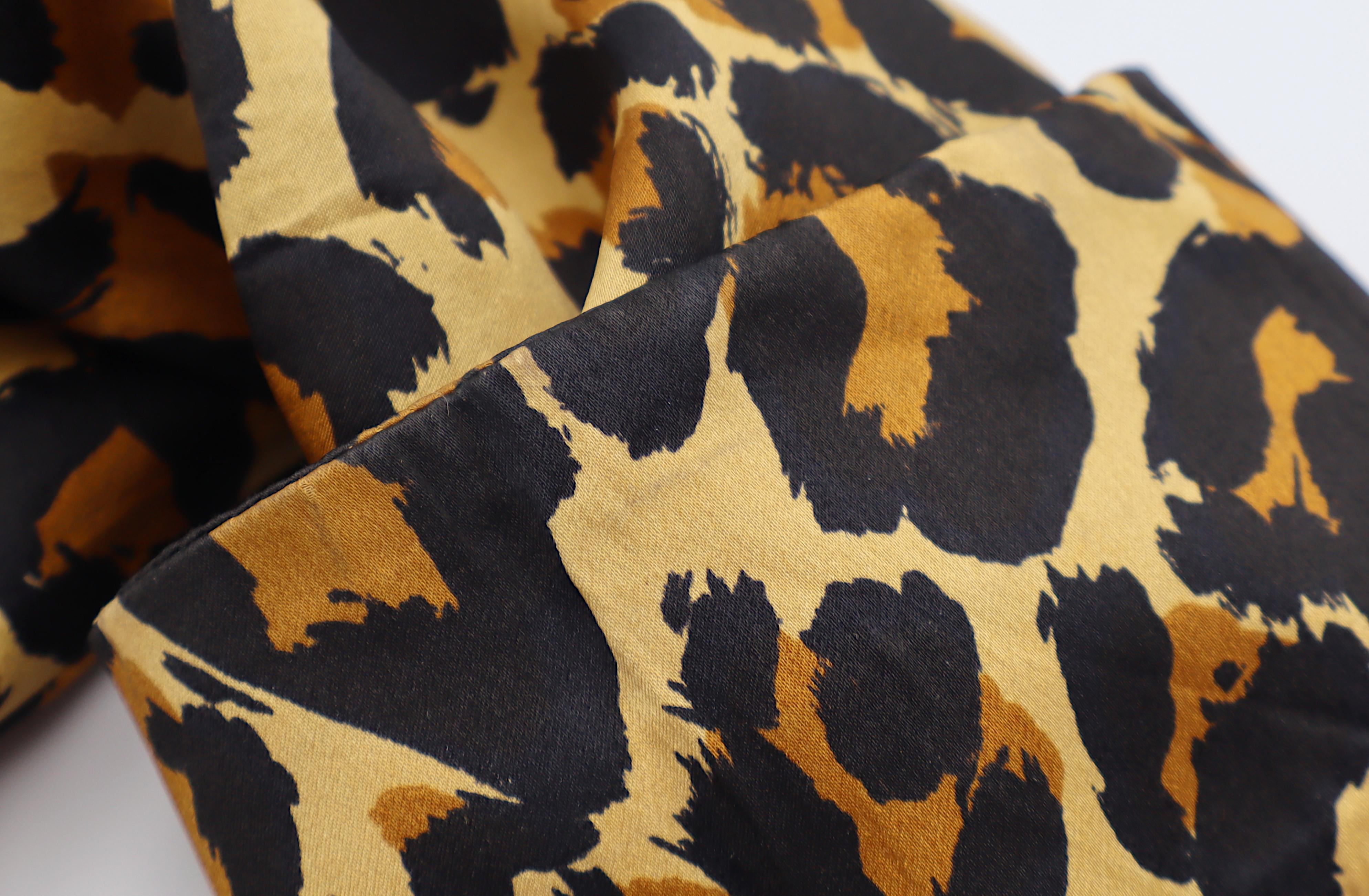 Yves Saint Laurent YSL Giacca stile Spencer con stampa leopardata vintage in vendita 8