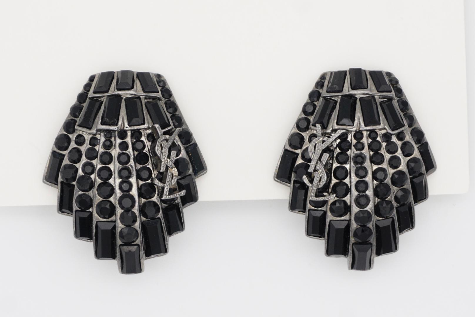 Yves Saint Laurent YSL Vintage Logo Geometric Shell Black Crystal Clip Earrings For Sale 6