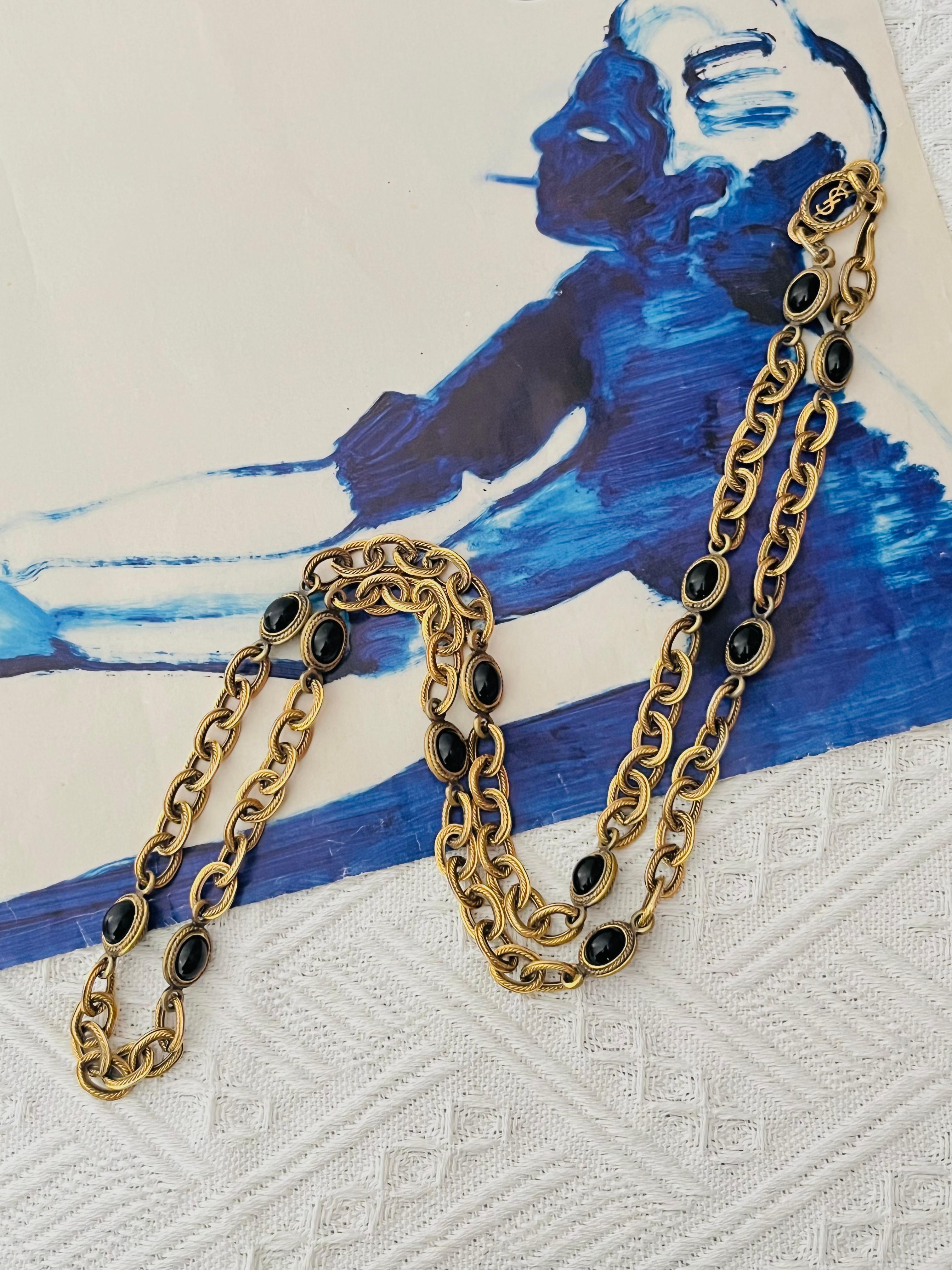 Art Déco Yves Saint Laurent YSL Vintage Collana lunga con cabochon ovale in onice ad incastro in vendita