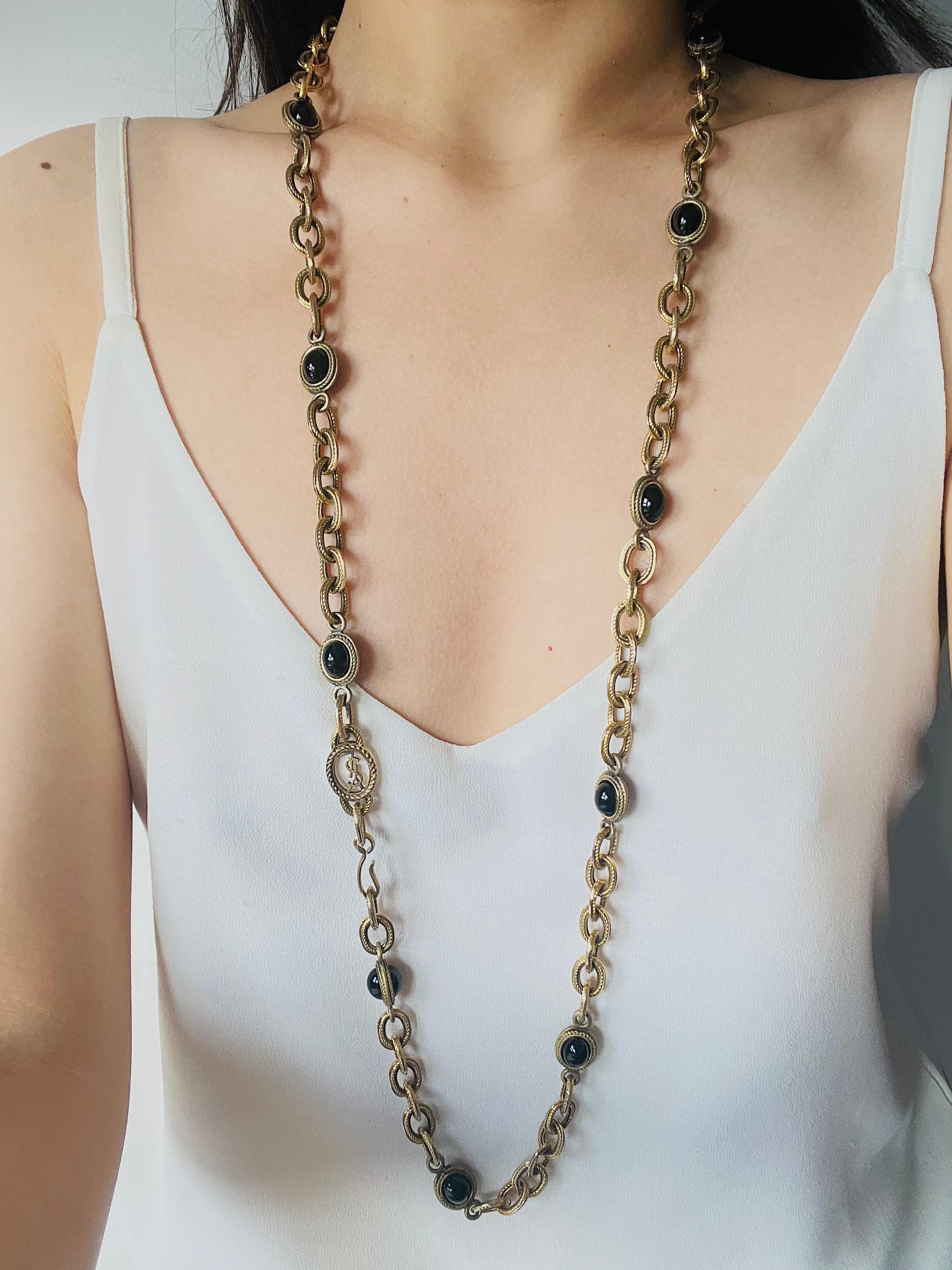Yves Saint Laurent YSL Vintage Collana lunga con cabochon ovale in onice ad incastro in vendita 3