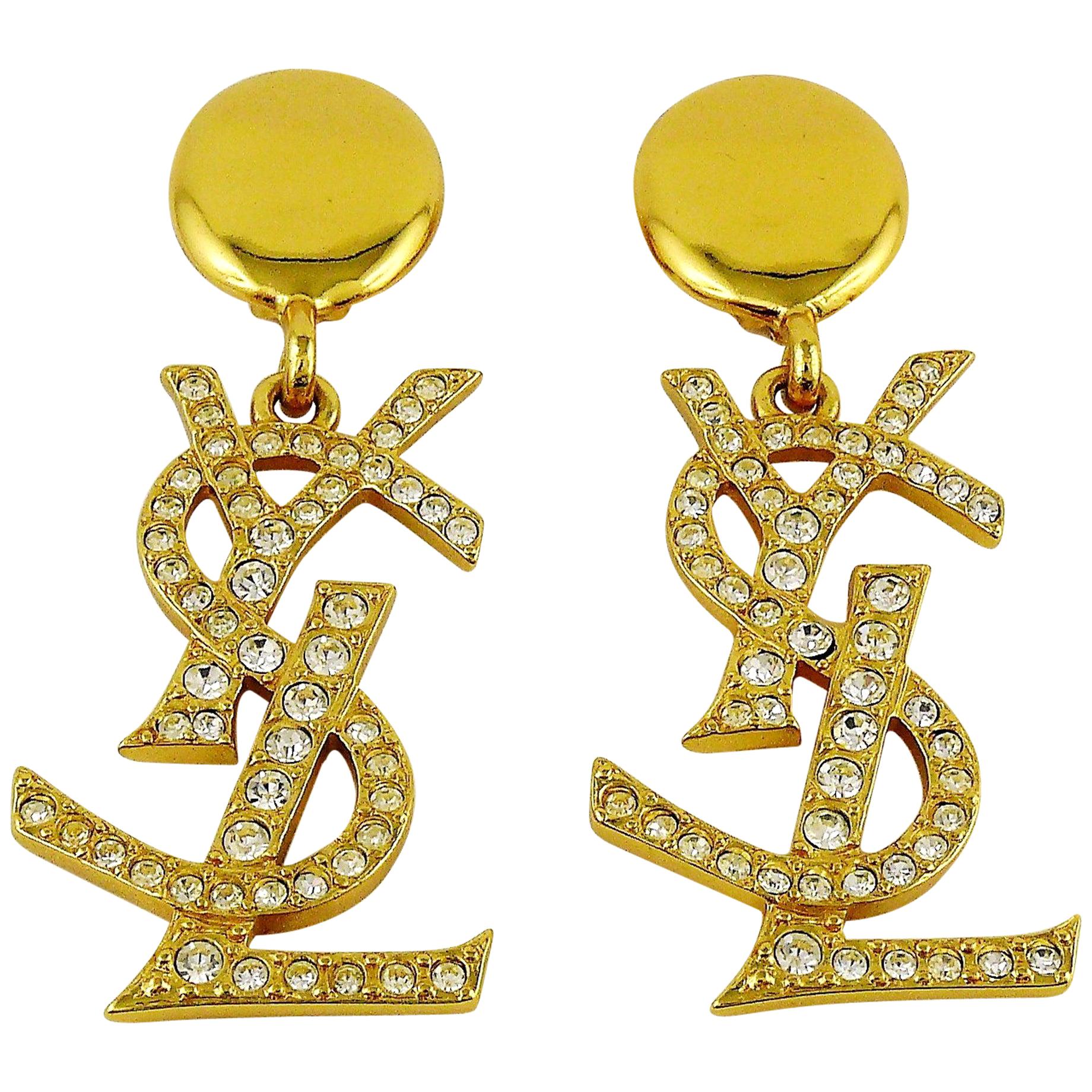 Yves Saint Laurent YSL Vintage Massive Diamanten-Logo-Ohrringe, baumelnd im Angebot