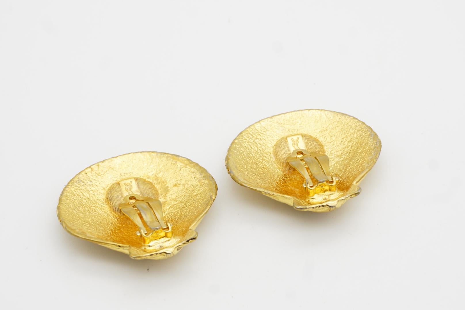 Yves Saint Laurent YSL Vintage Massive Large Vivid Shell Chunky Clip Earrings For Sale 8