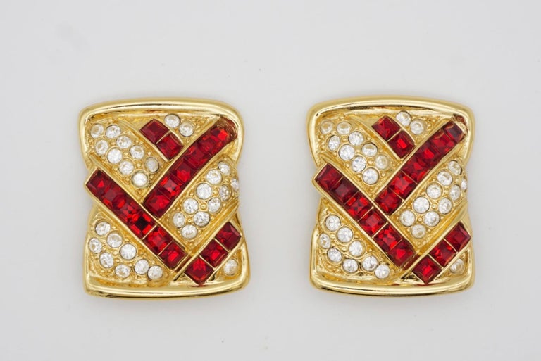 Vintage Yves Saint Laurent YSL Necklace Red Star Gunmetal Tassel