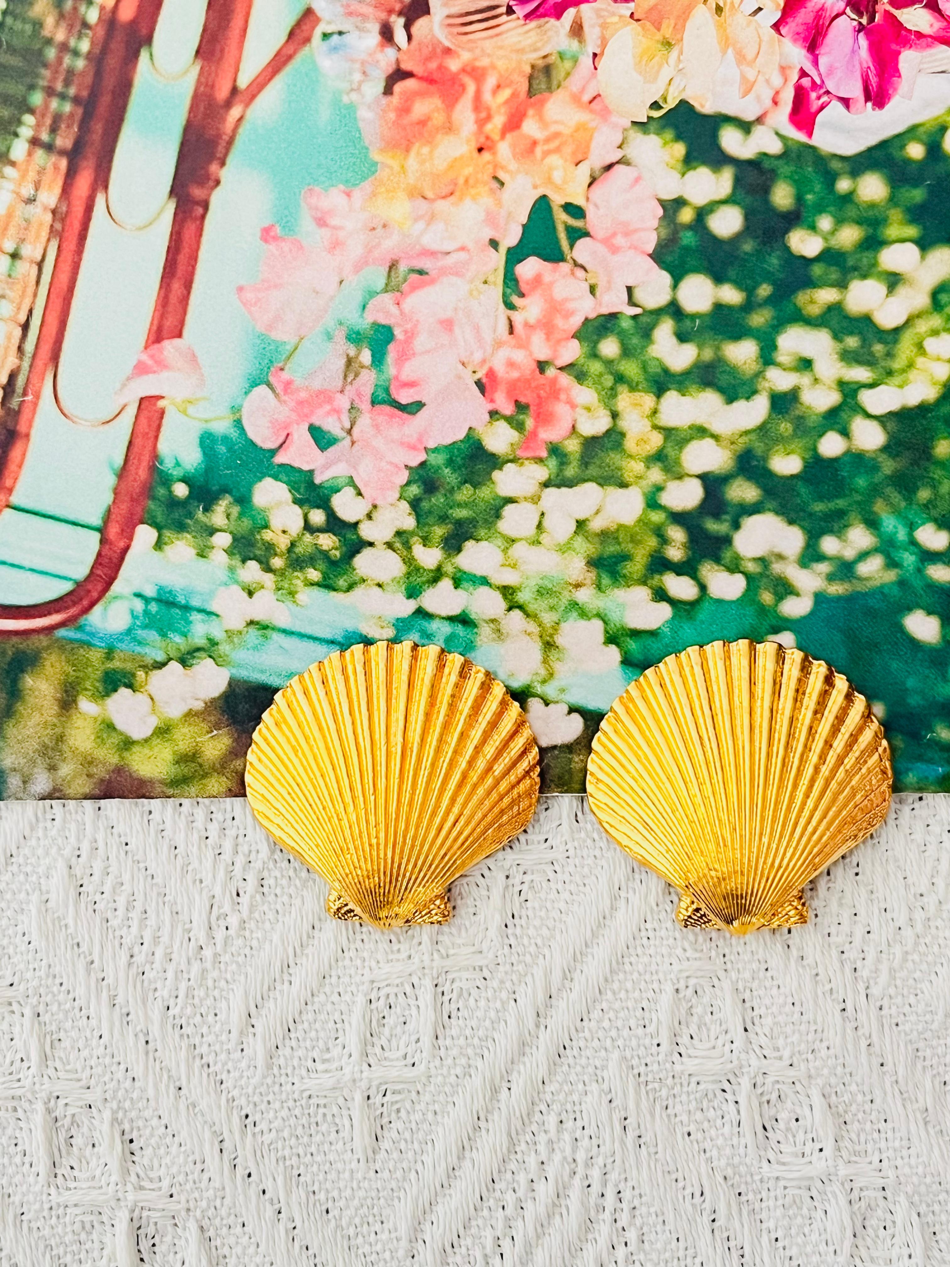 Yves Saint Laurent YSL Pendientes de clip de concha grande con textura masiva vintage Art Decó en venta