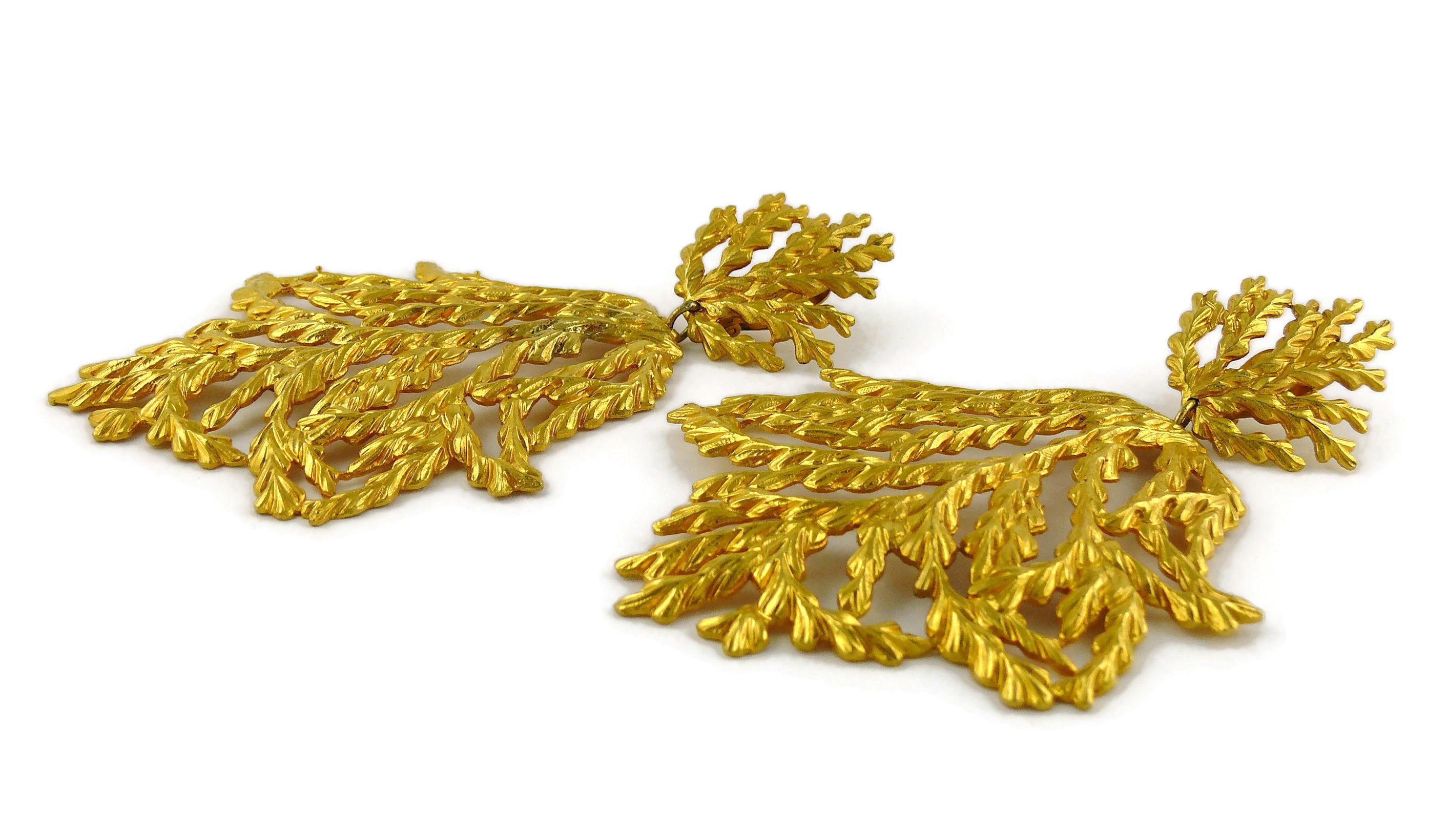 Yves Saint Laurent YSL Vintage Oversized Gold Toned Foliage Dangling Earrings 2
