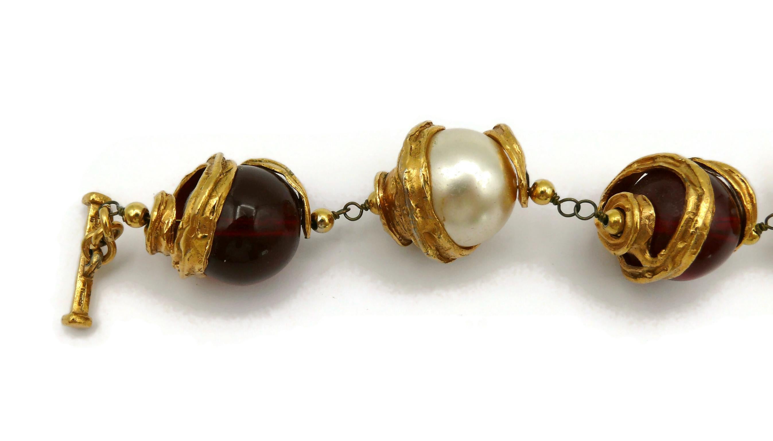 YVES SAINT LAURENT YSL Vintage Red Glass Bead & Faux Pearl Necklace In Good Condition In Nice, FR