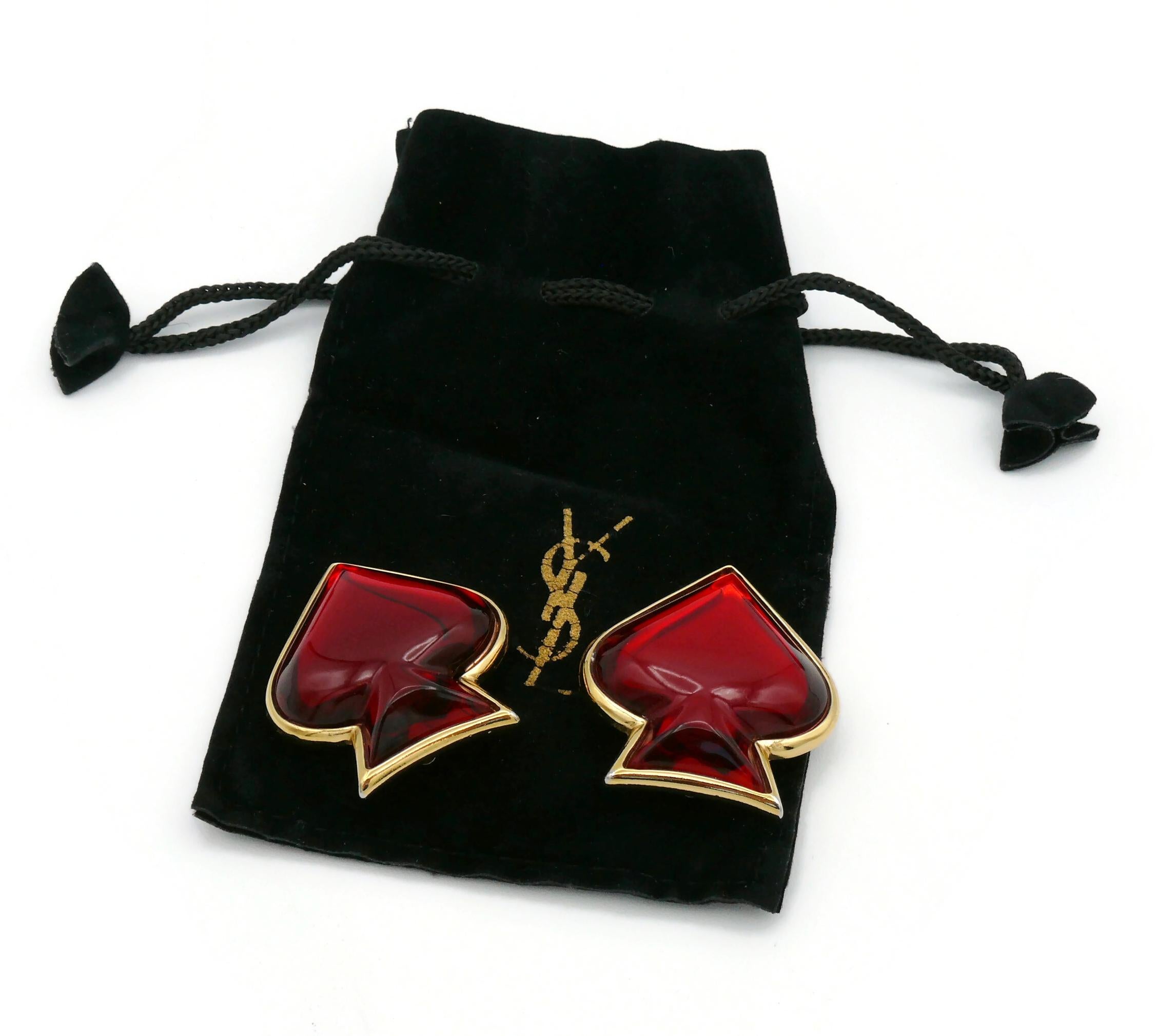 YVES SAINT LAURENT YSL Vintage Rote Spade-Ohrringe mit Clip im Zustand „Gut“ im Angebot in Nice, FR