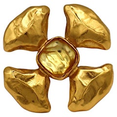 YVES SAINT LAURENT YSL Vintage Resin Cabochon Maltese Cross Brooch Pendant