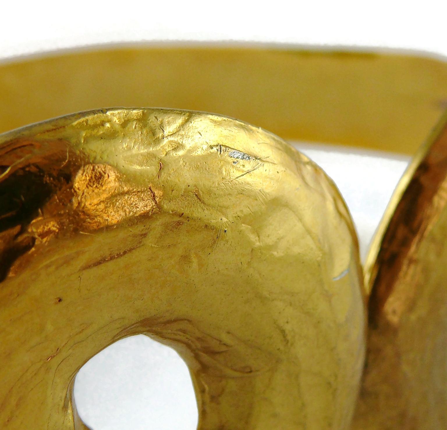 Yves Saint Laurent YSL Vintage Rigid Gold Toned Arabesque Hammered Belt 6