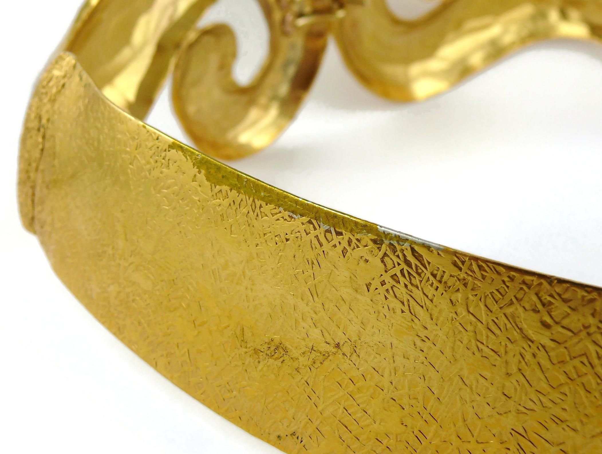 Yves Saint Laurent YSL Vintage Rigid Gold Toned Arabesque Hammered Belt 8