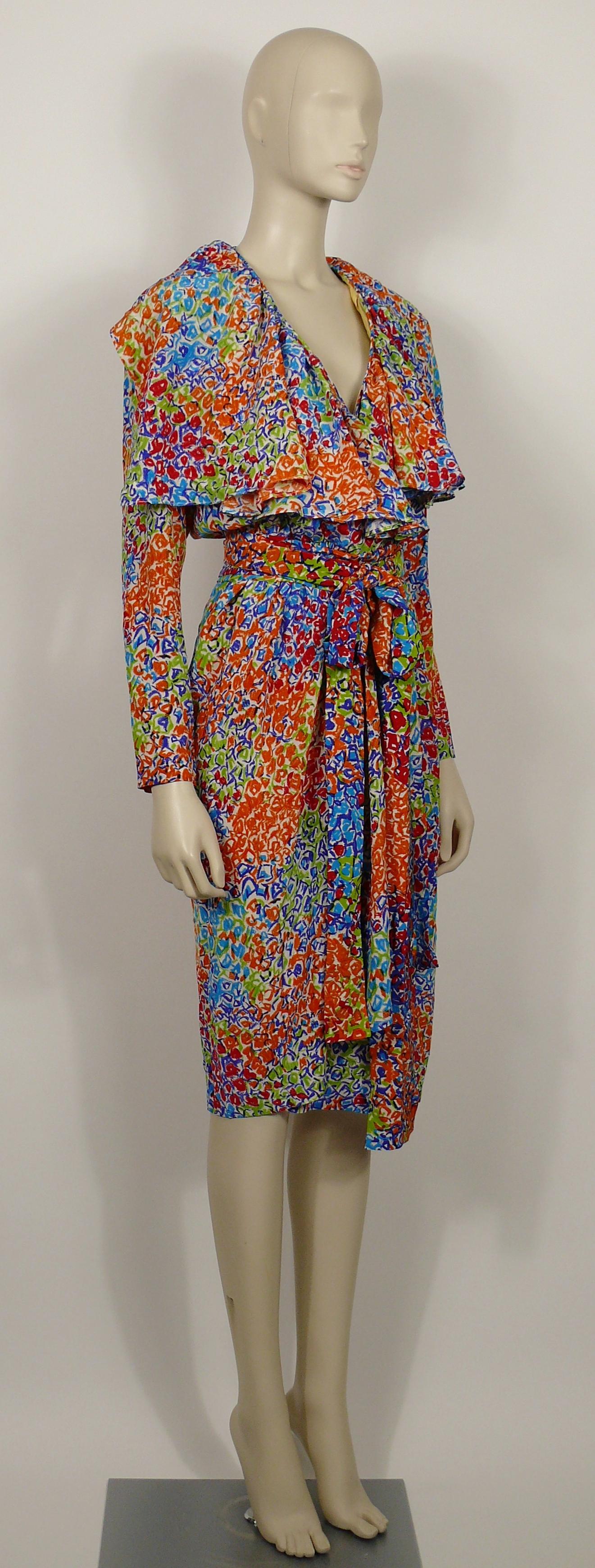 YVES SAINT LAURENT Rive Gauche vintage multicolored abstract floral print wrap silk dress.

Spring/Summer 1989 Ready-to-Wear collection.

This dress features :
- Wrap front.
- Oversized shawl collar.
- Long sleeves.
- Hidden hooks and snap button