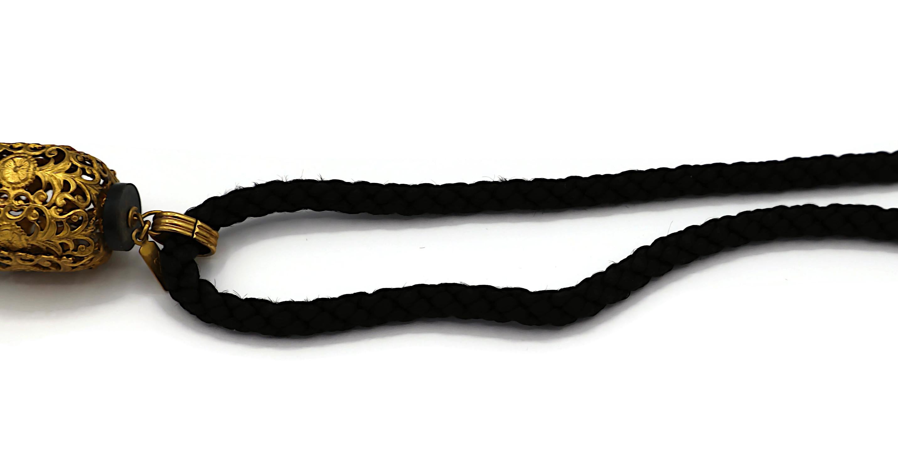 YVES SAINT LAURENT YSL Collana con ciondolo con nappe d'epoca in vendita 7
