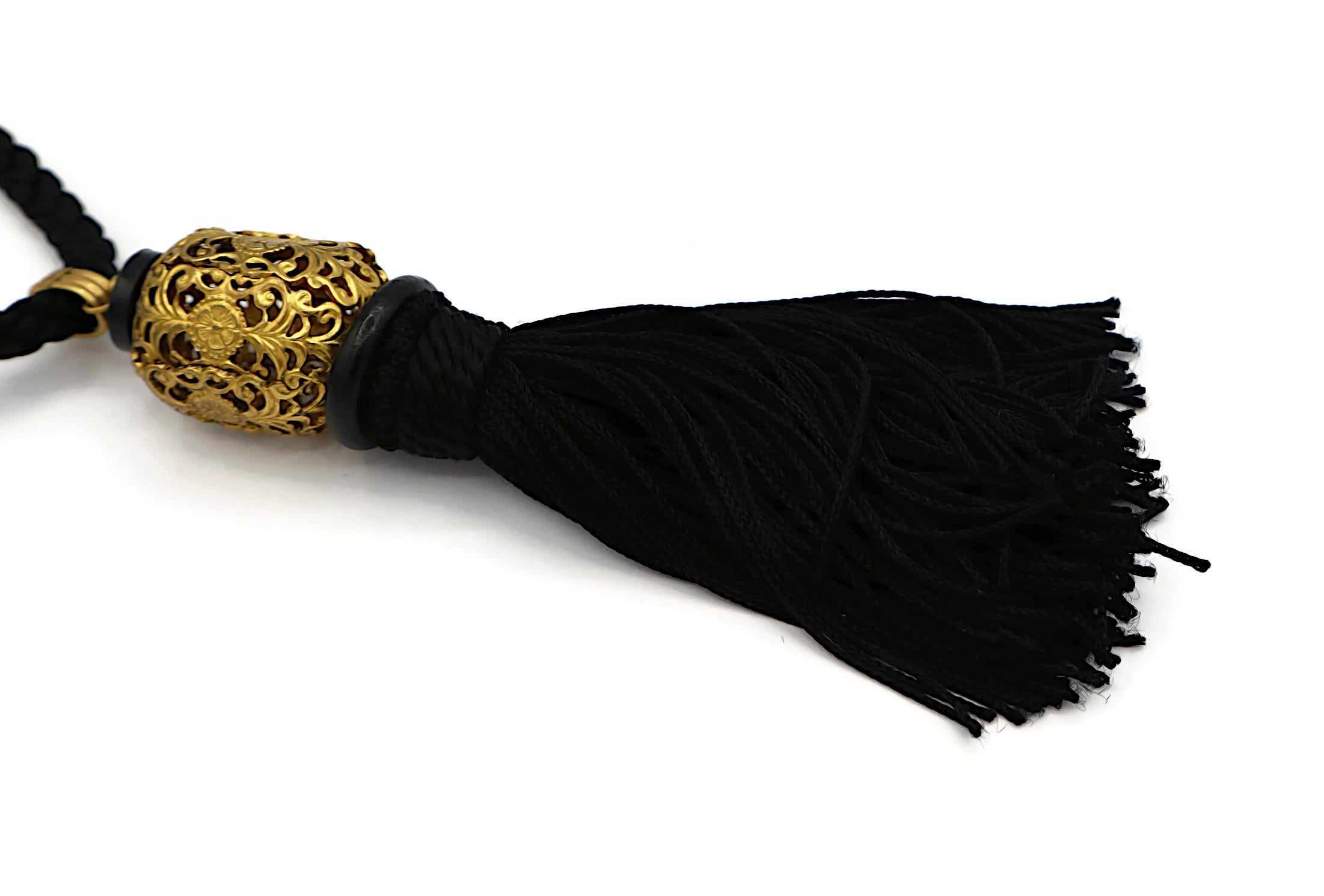 YVES SAINT LAURENT YSL Collana con ciondolo con nappe d'epoca in vendita 4