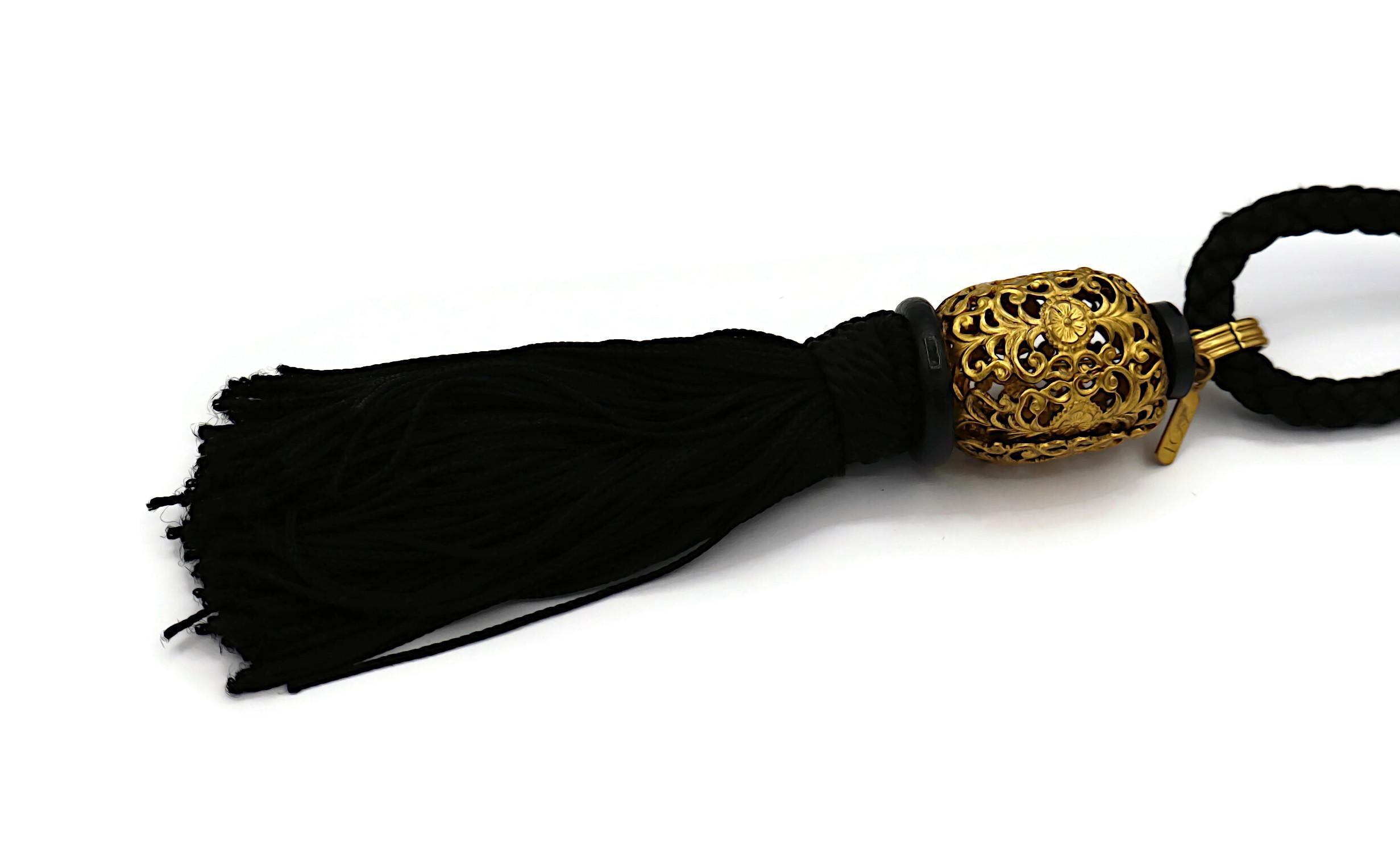 YVES SAINT LAURENT YSL Collana con ciondolo con nappe d'epoca in vendita 5