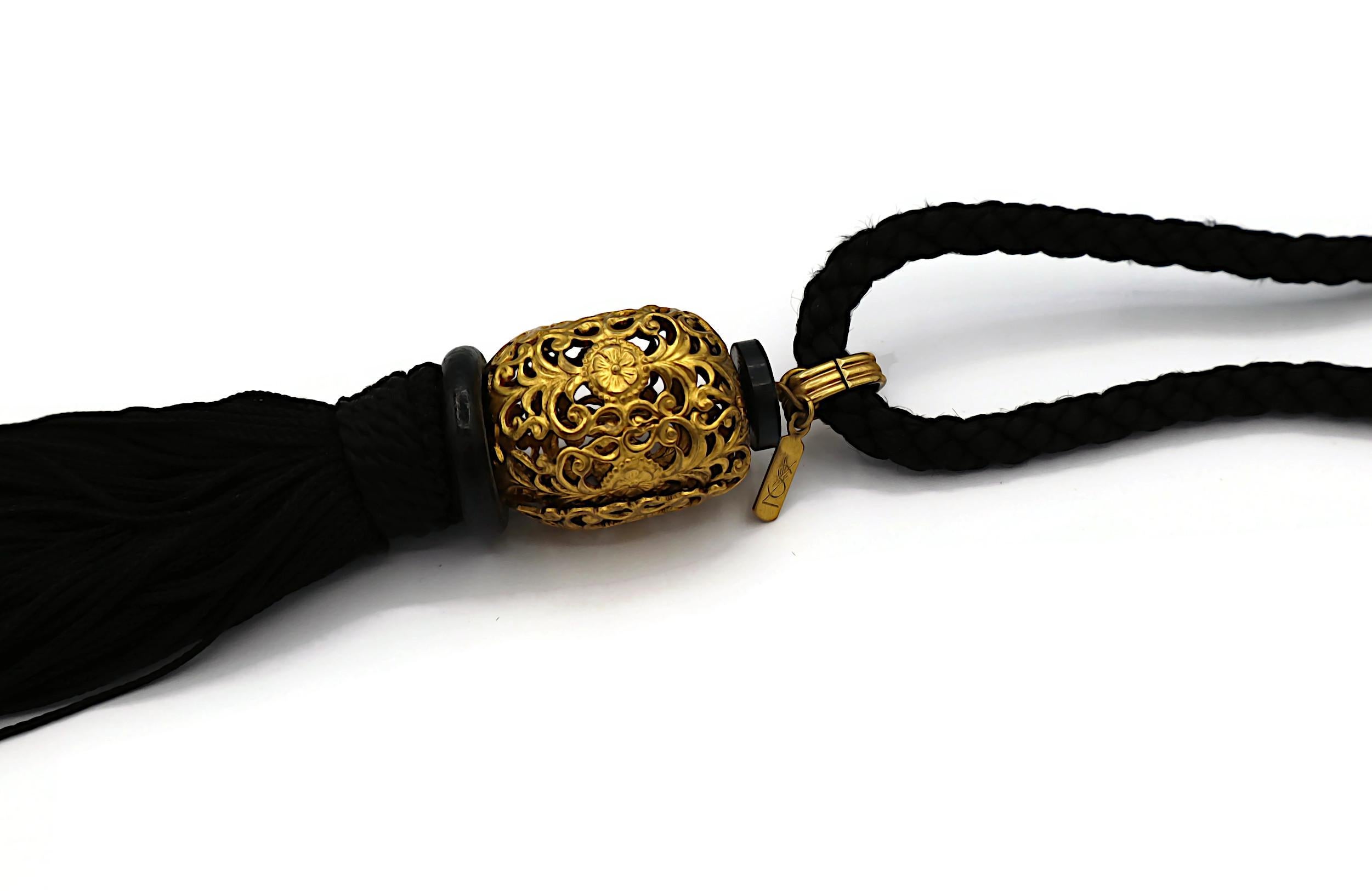 YVES SAINT LAURENT YSL Collana con ciondolo con nappe d'epoca in vendita 6