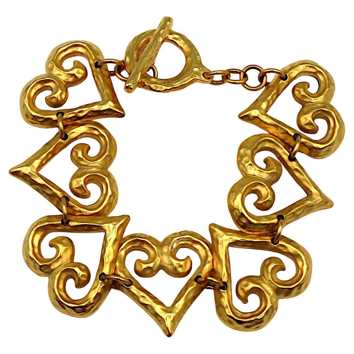 YVES SAINT LAURENT YSL Vintage Textured Gold Tone Heart Link Bracelet