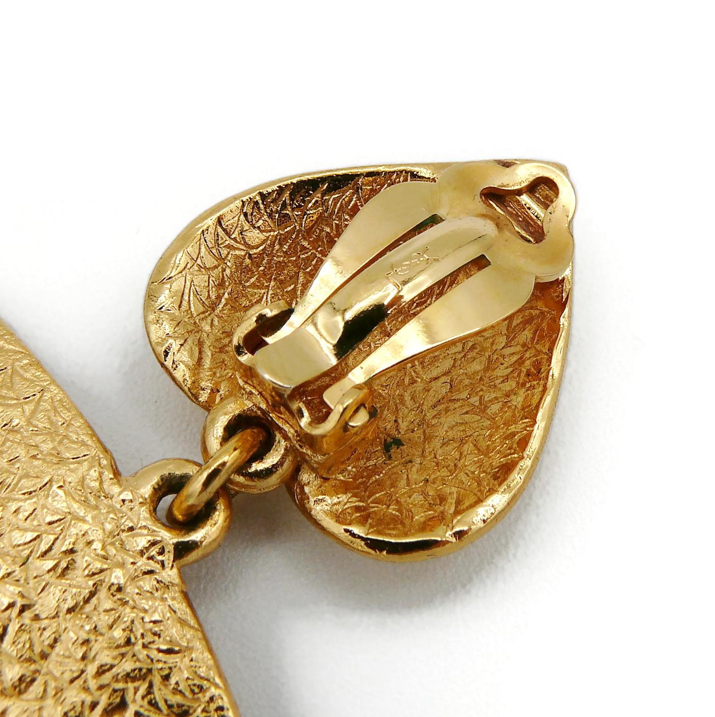 Yves Saint Laurent YSL Vintage Textured Gold Toned Heart Dangling Earrings For Sale 2