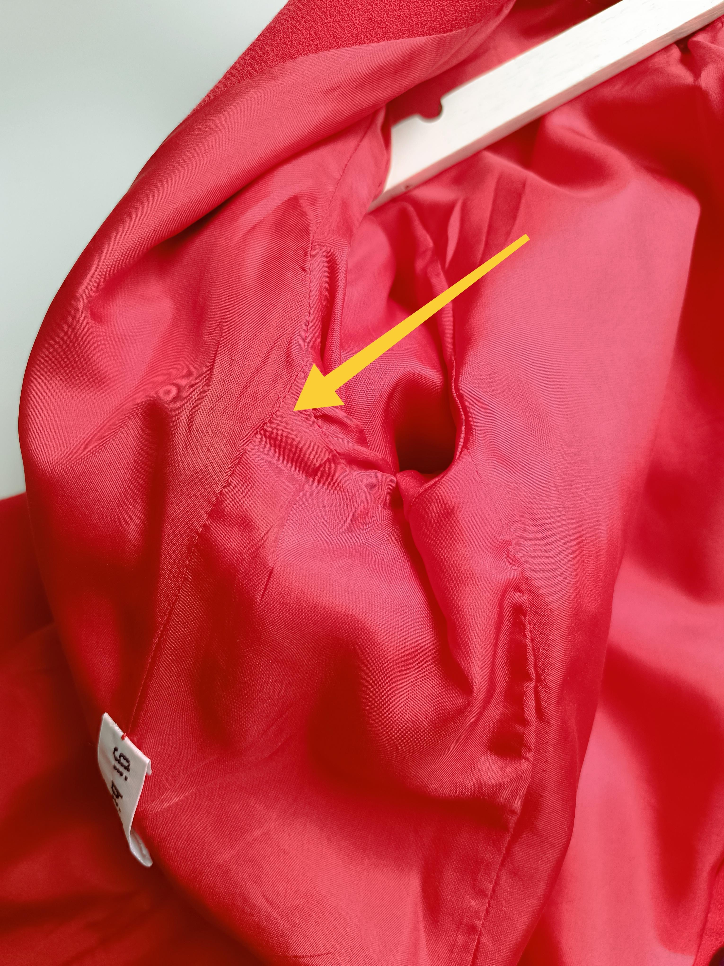 Yves Saint Laurent YSL Vintage Blazer / Giacca in lana rossa con finiture a contrasto in vendita 7