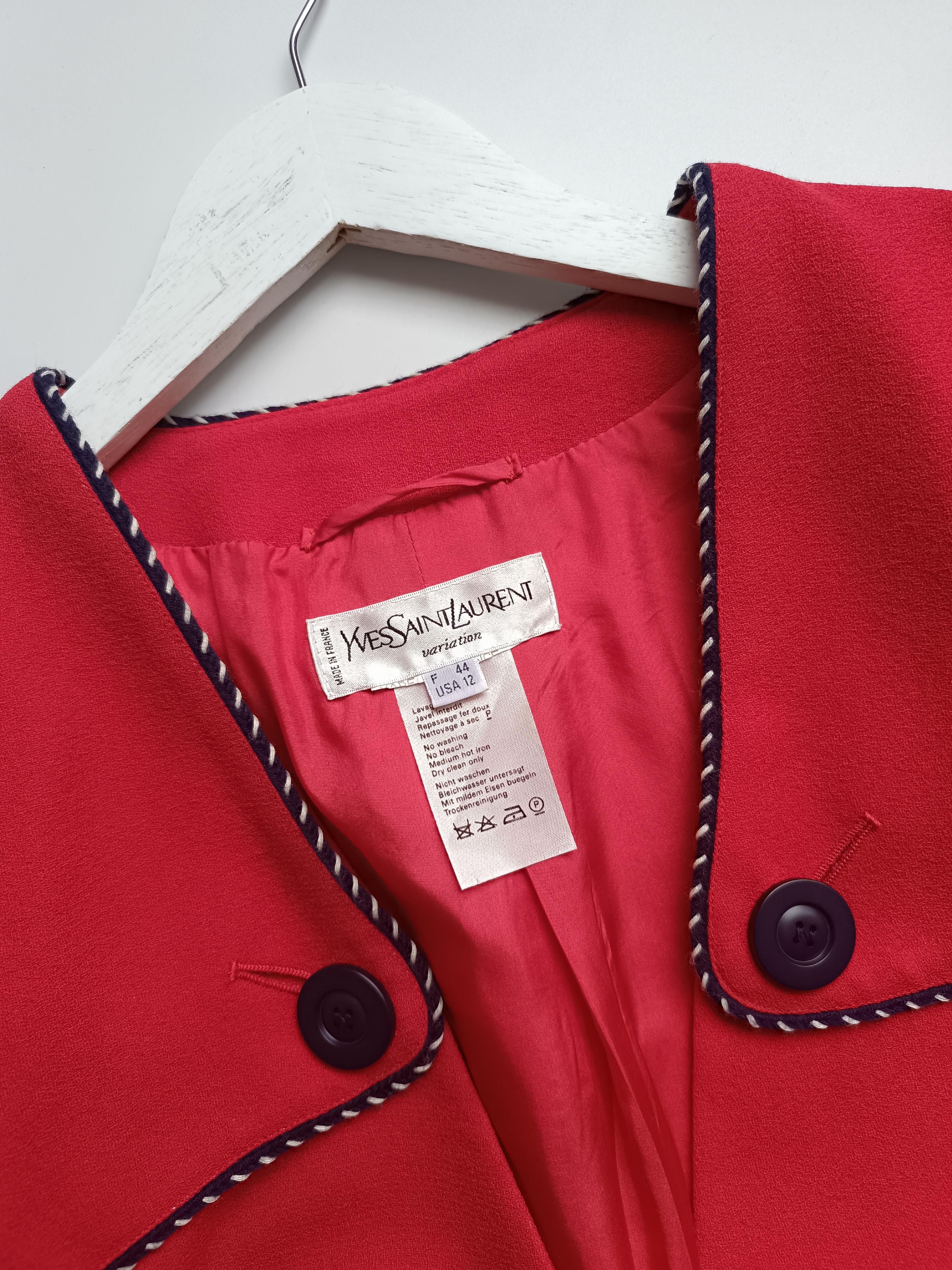 Donna Yves Saint Laurent YSL Vintage Blazer / Giacca in lana rossa con finiture a contrasto in vendita