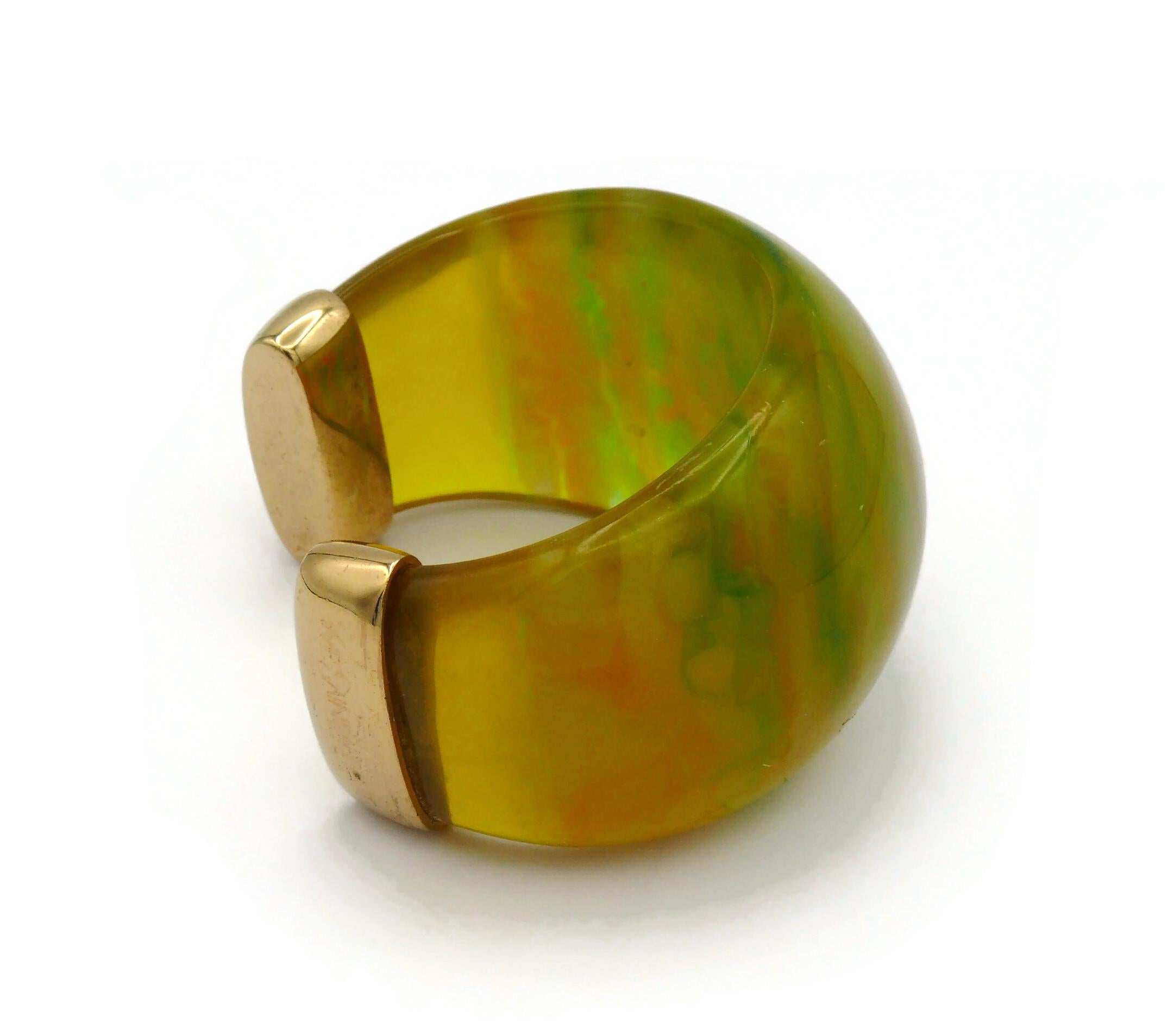 YVES SAINT LAURENT YSL Vintage Yellow Green Marbled Resin Cuff Bracelet For Sale 6