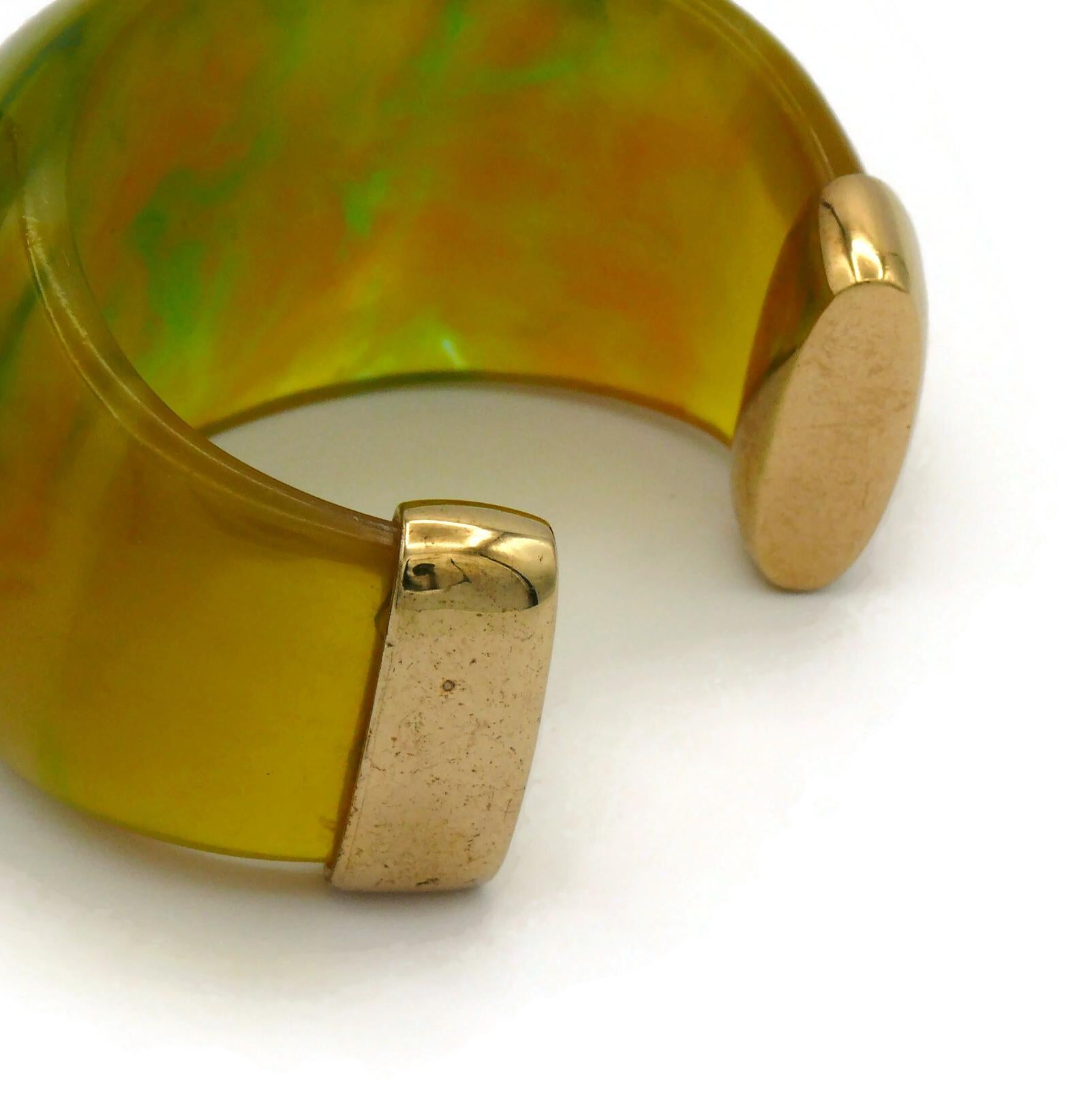 YVES SAINT LAURENT YSL Vintage Yellow Green Marbled Resin Cuff Bracelet For Sale 10