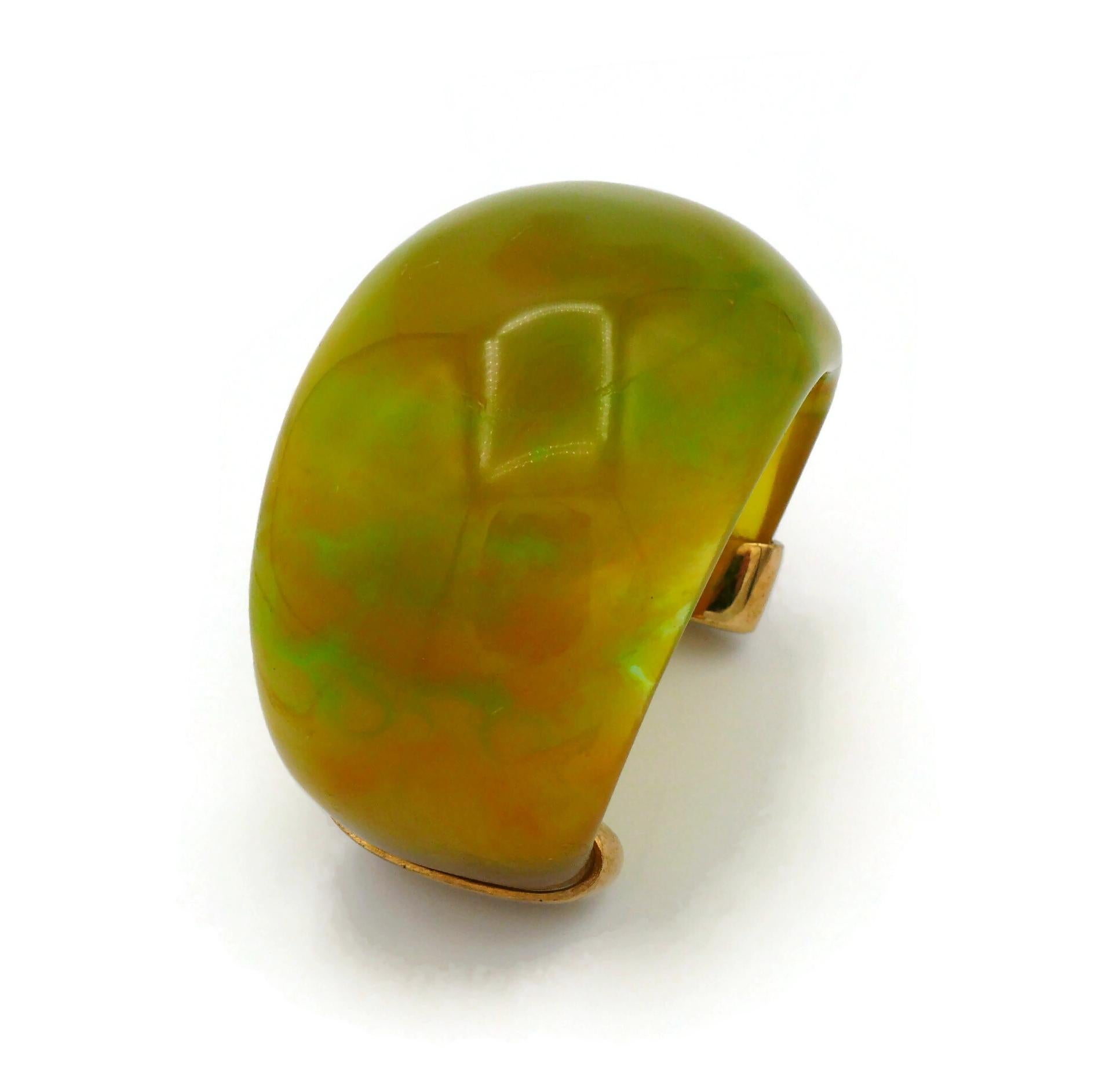 YVES SAINT LAURENT YSL Vintage Yellow Green Marbled Resin Cuff Bracelet For Sale 2