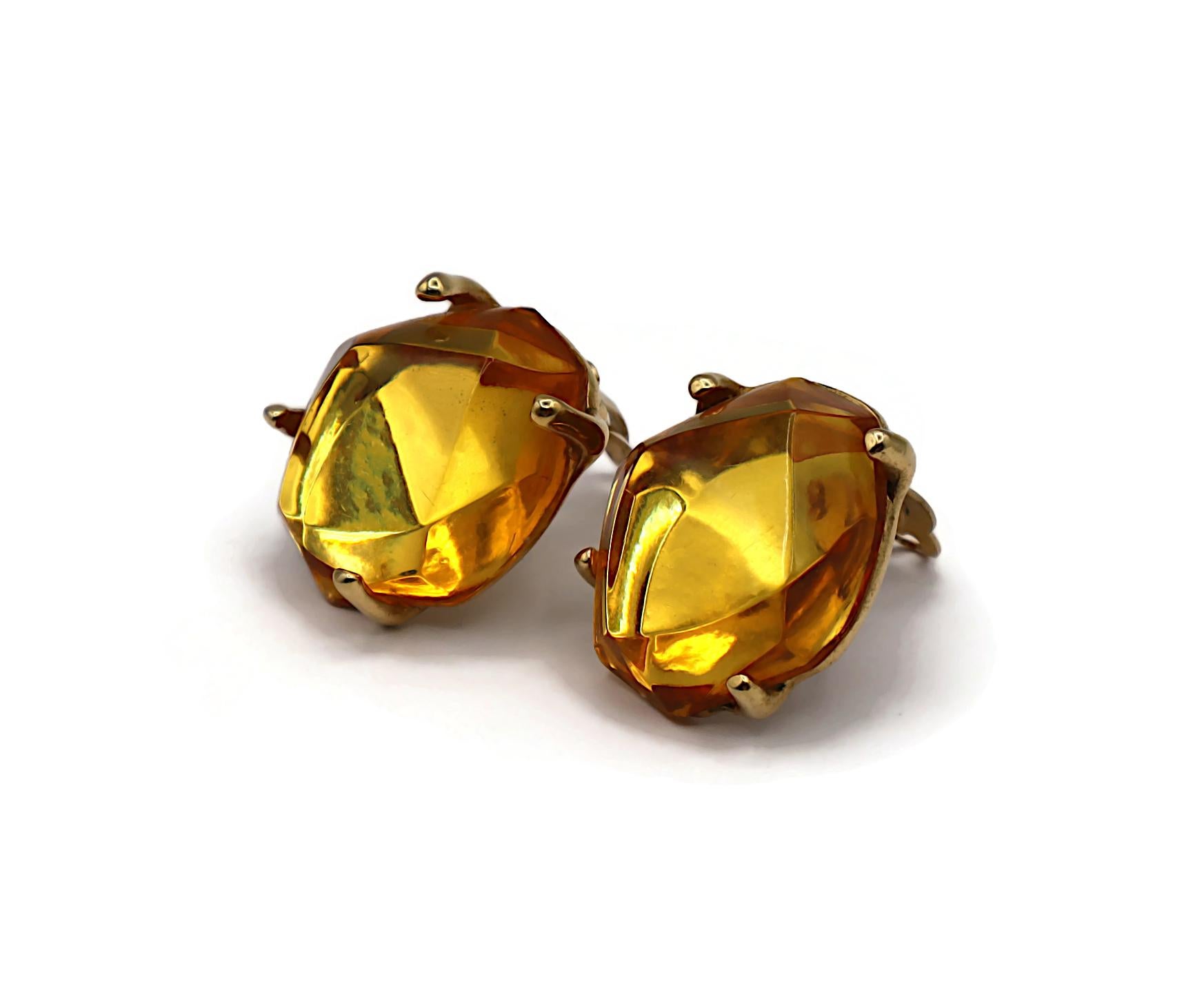 Yves Saint Laurent Boucles d'oreilles à clip en résine jaune YSL en vente 1