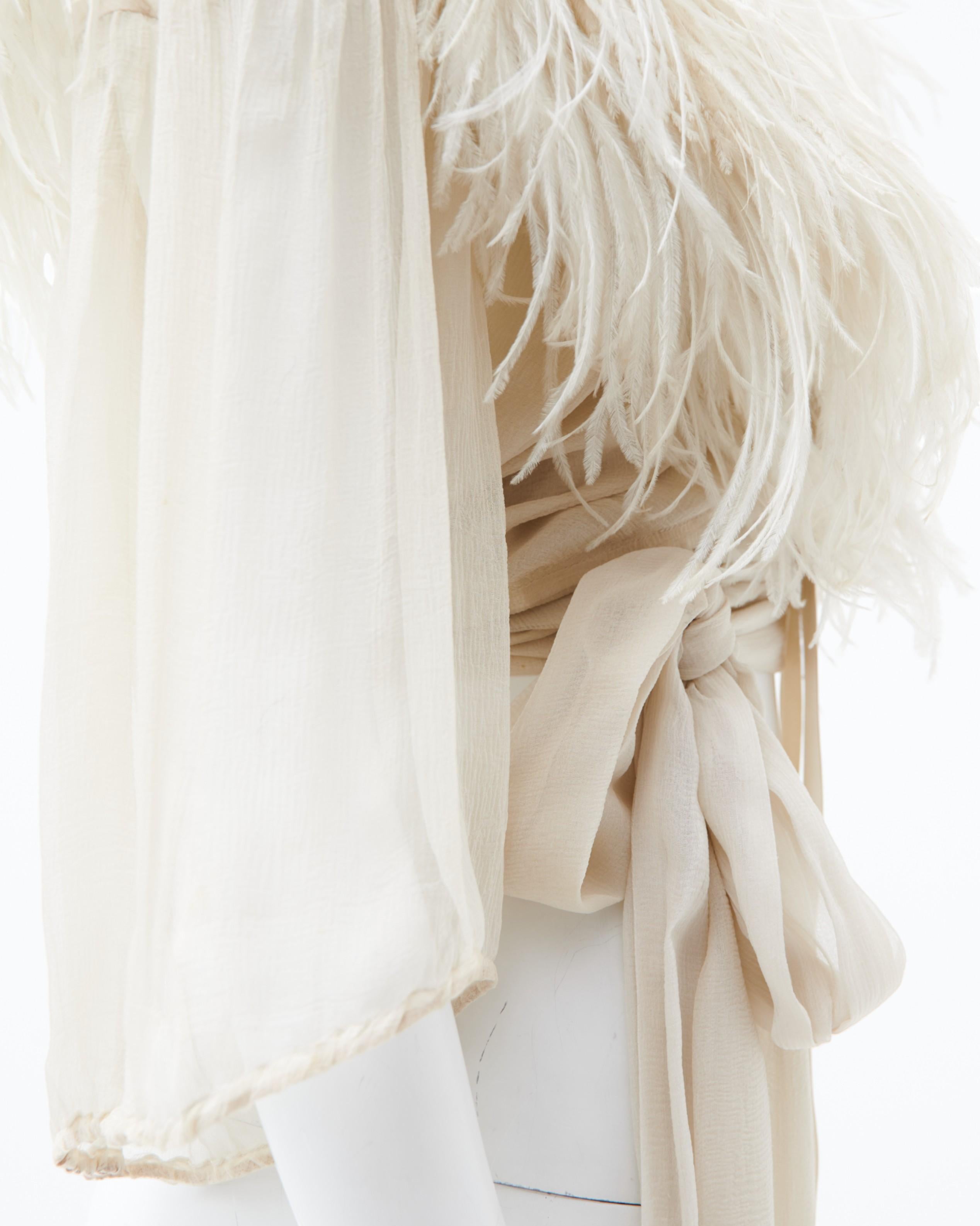 Yves Saint Laurent	F/W 1968-69 white silk feather top in vendita 5