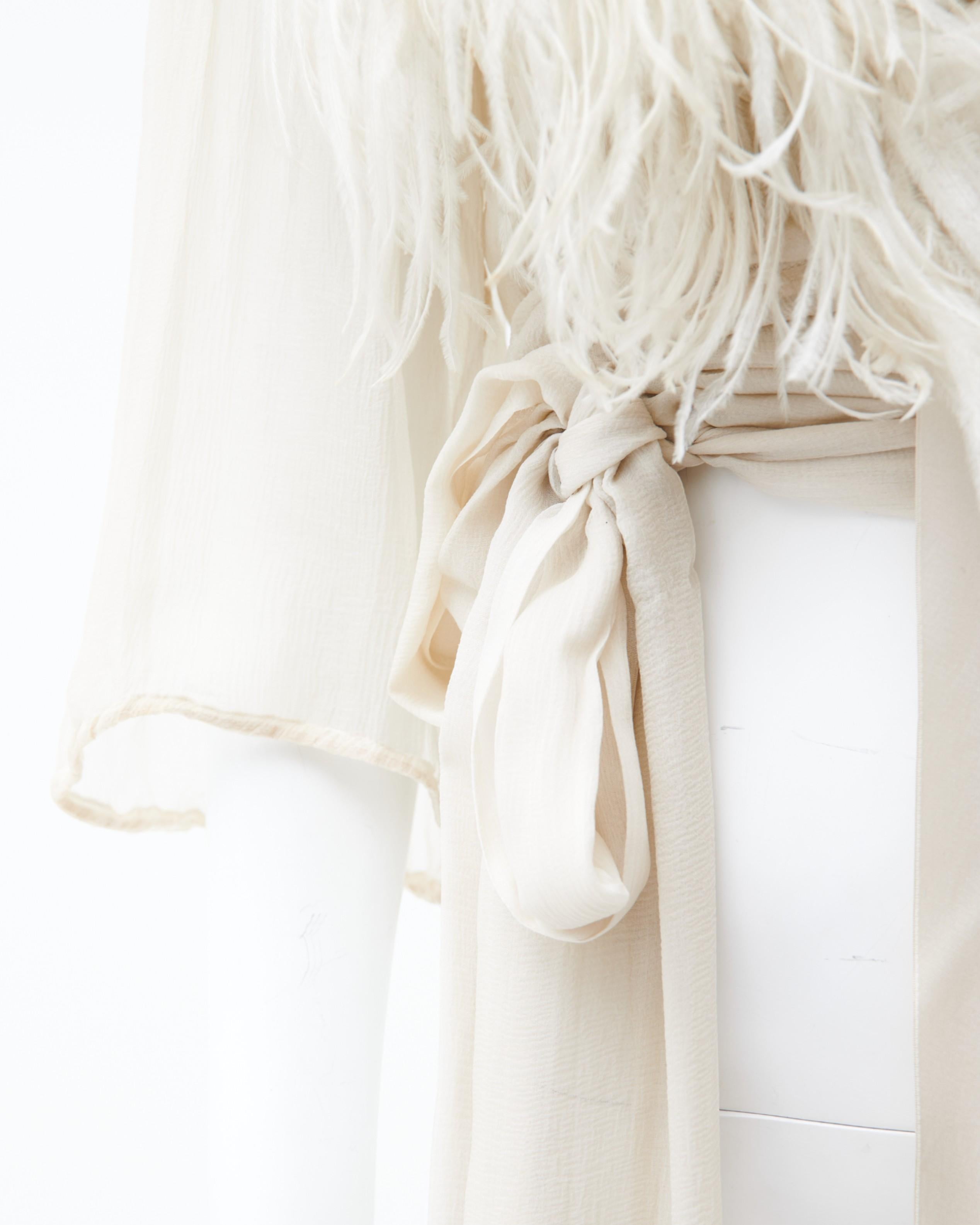 Yves Saint Laurent	F/W 1968-69 white silk feather top in vendita 4